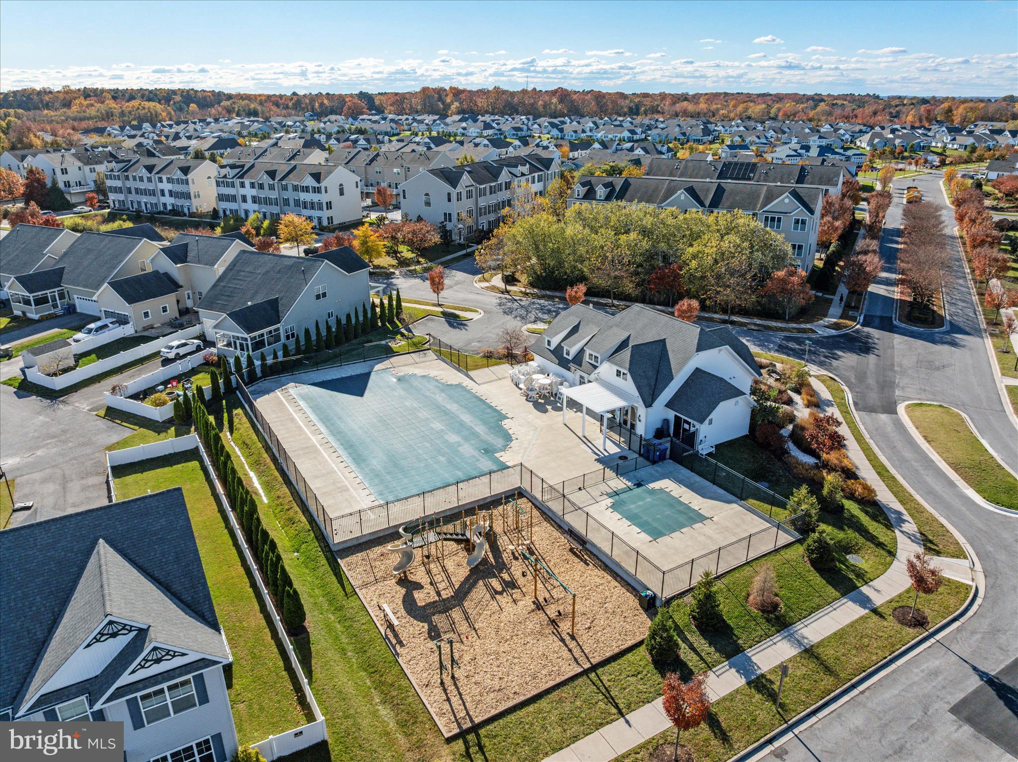 ELLENDALE - Residential