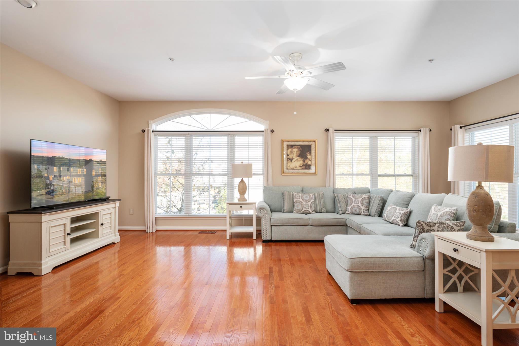 ELLENDALE - Residential