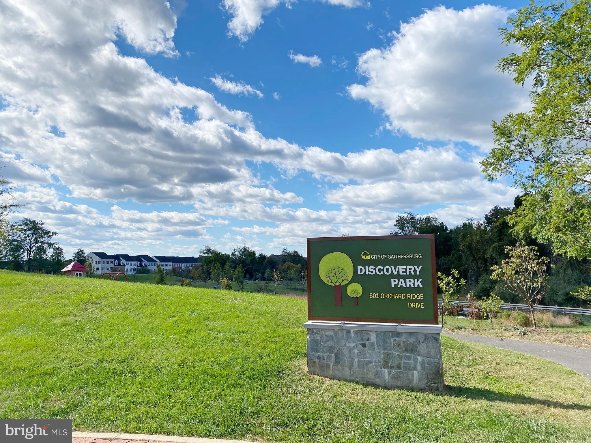 QUINCE ORCHARD PARK - Residential Lease