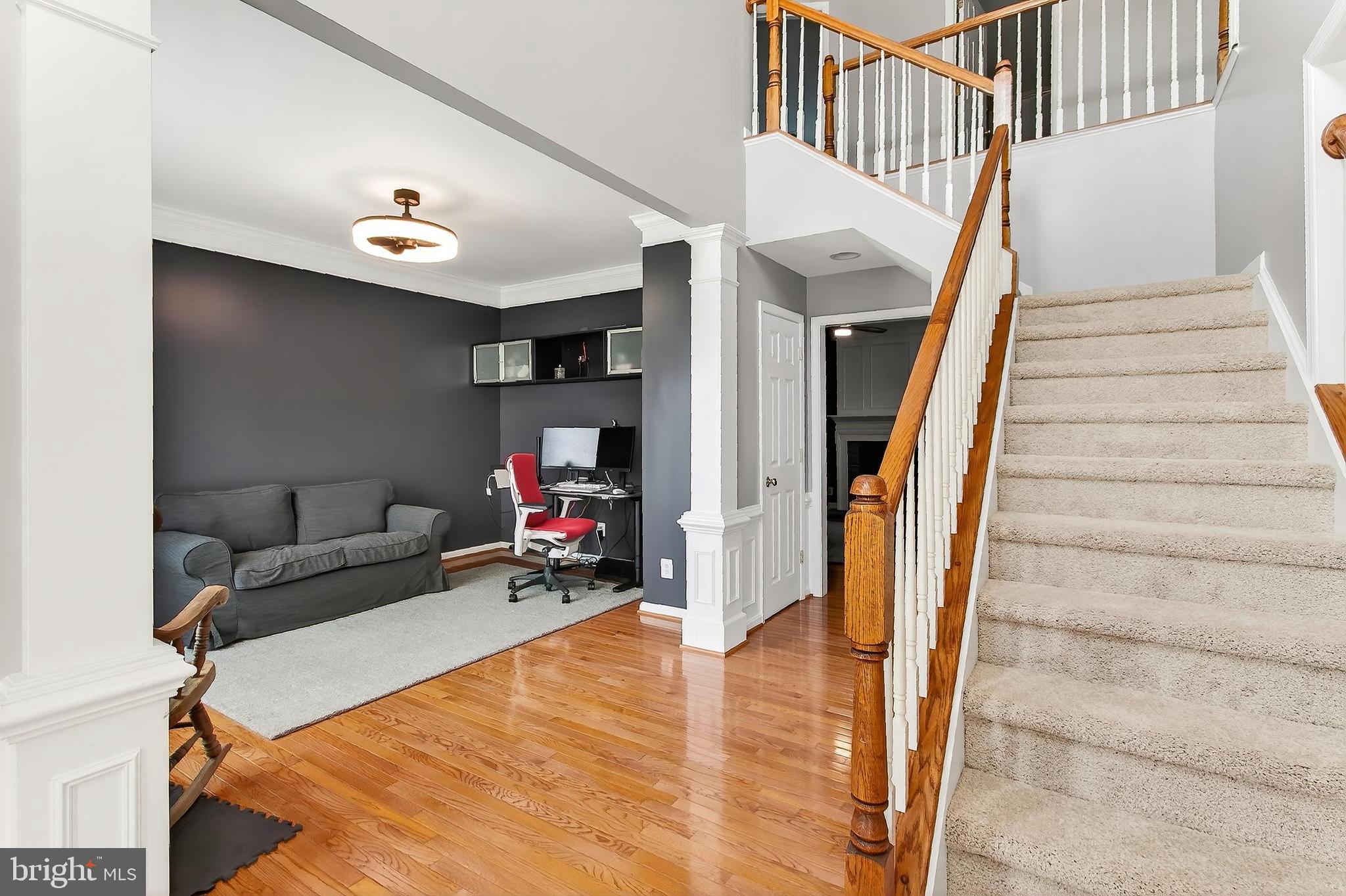 LAUREL HILL - Residential