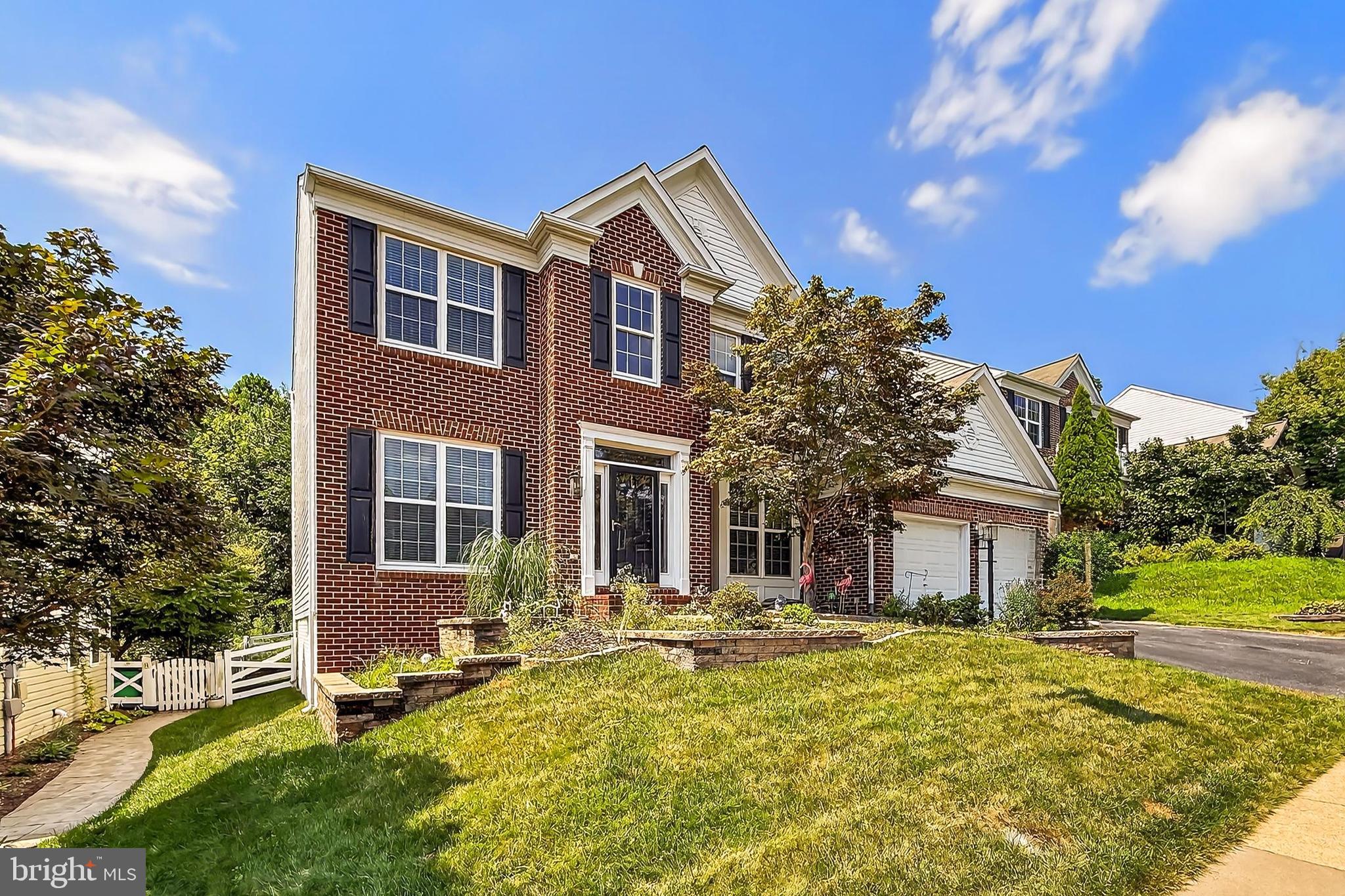 8189 DOUGLAS FIR DRIVE