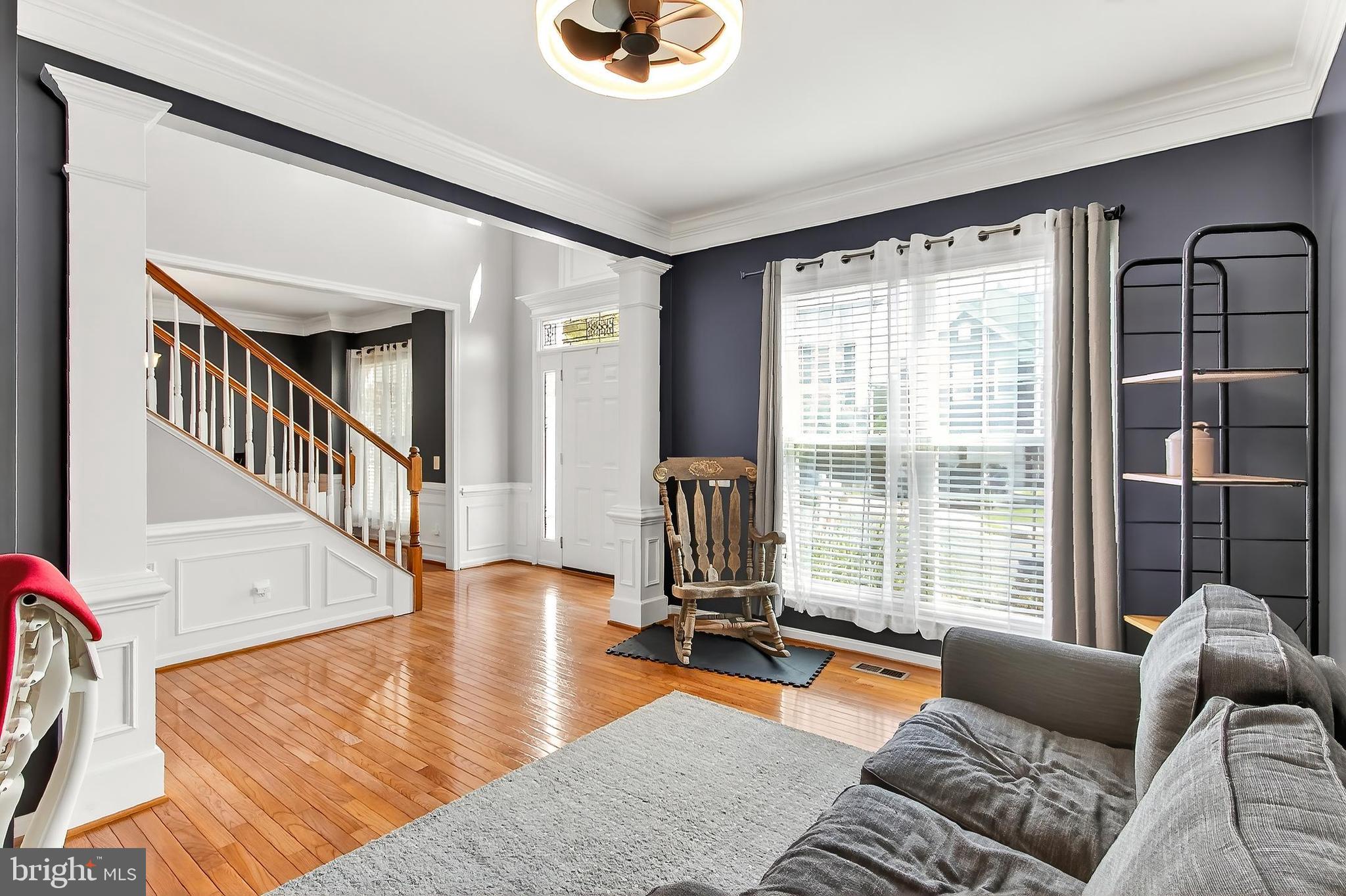 LAUREL HILL - Residential