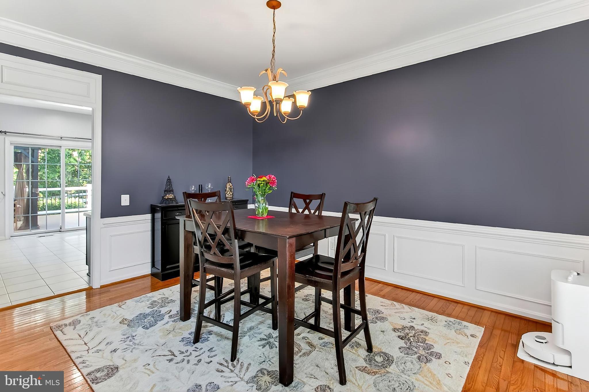 LAUREL HILL - Residential