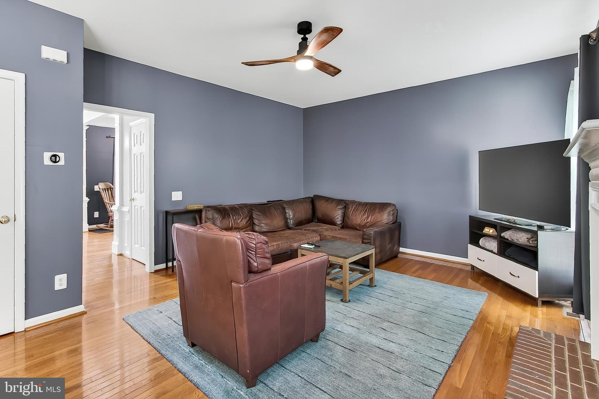 LAUREL HILL - Residential