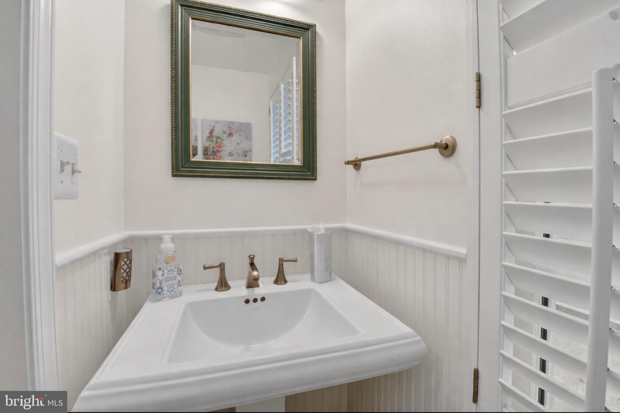 KENSINGTON PARK - Residential