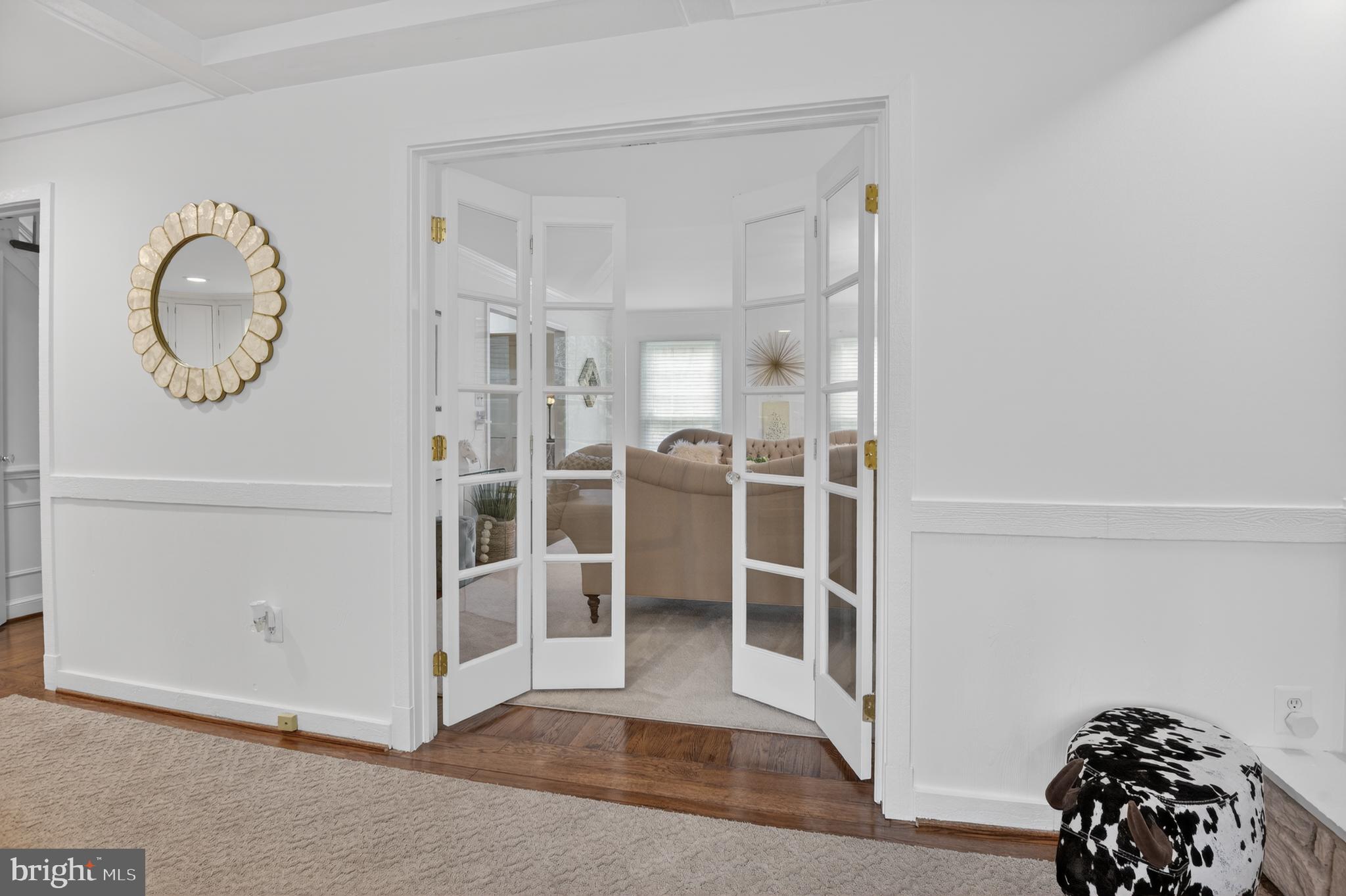 KENSINGTON PARK - Residential