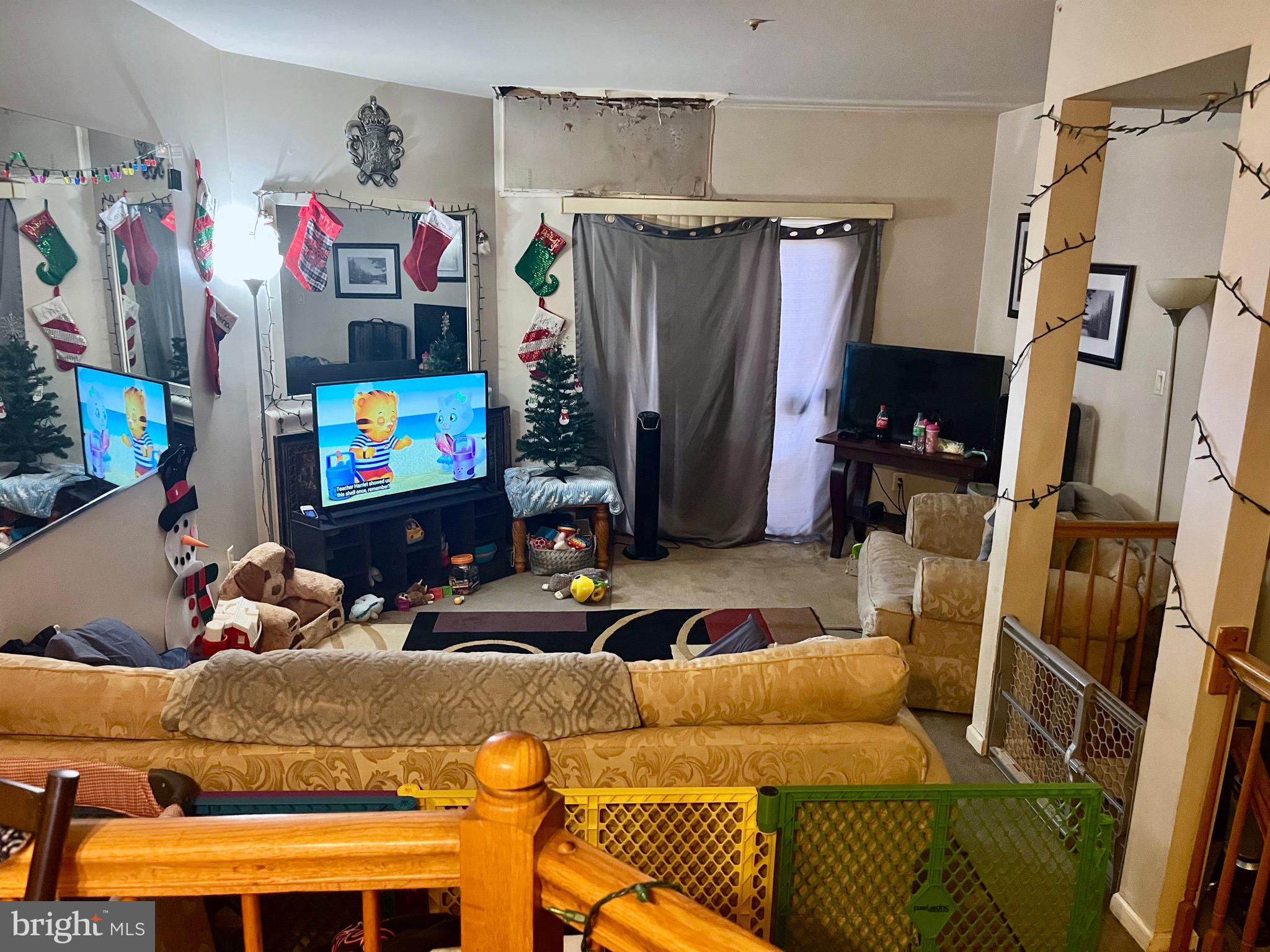 RUSSETT - Residential