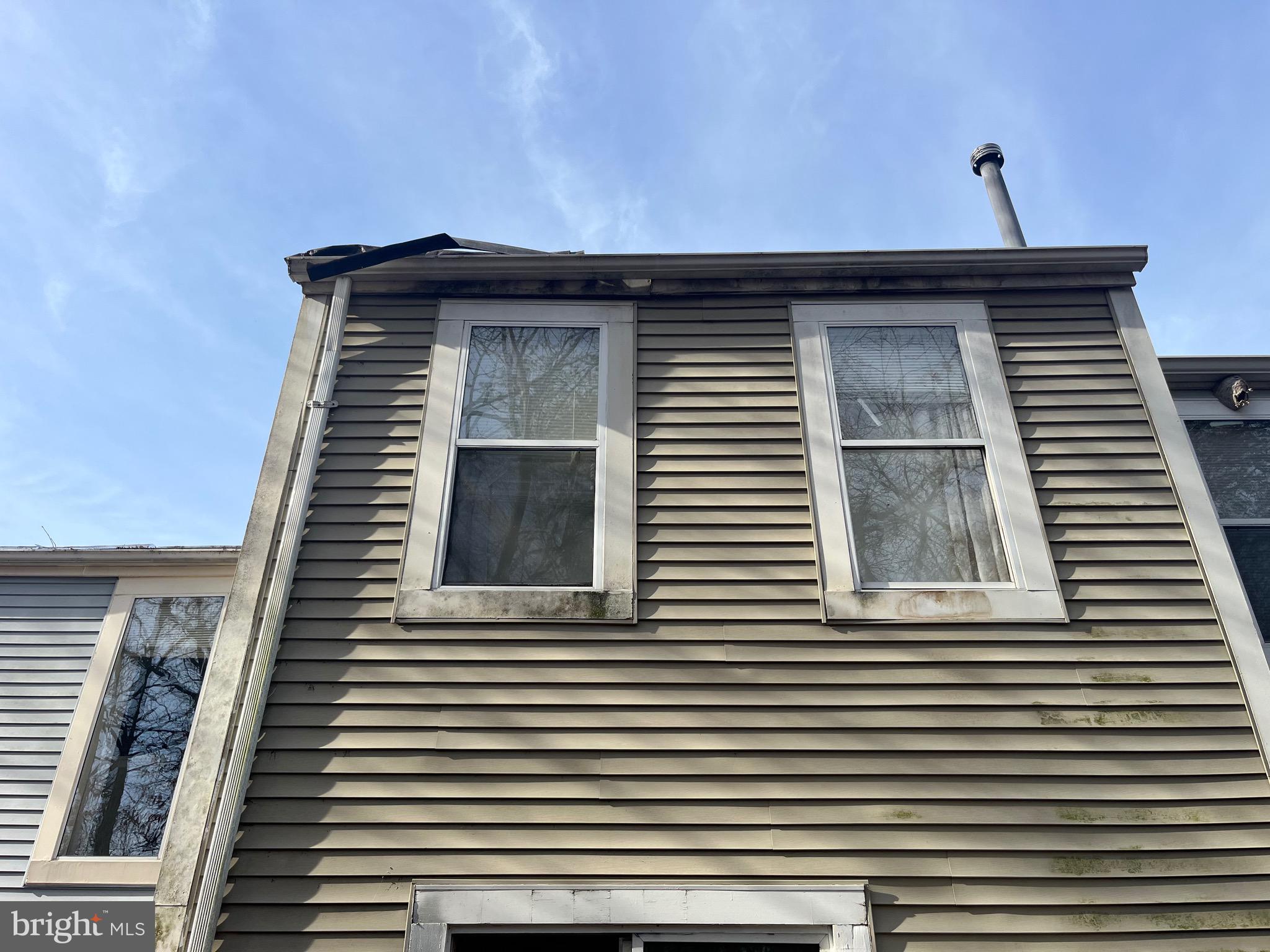 RUSSETT - Residential