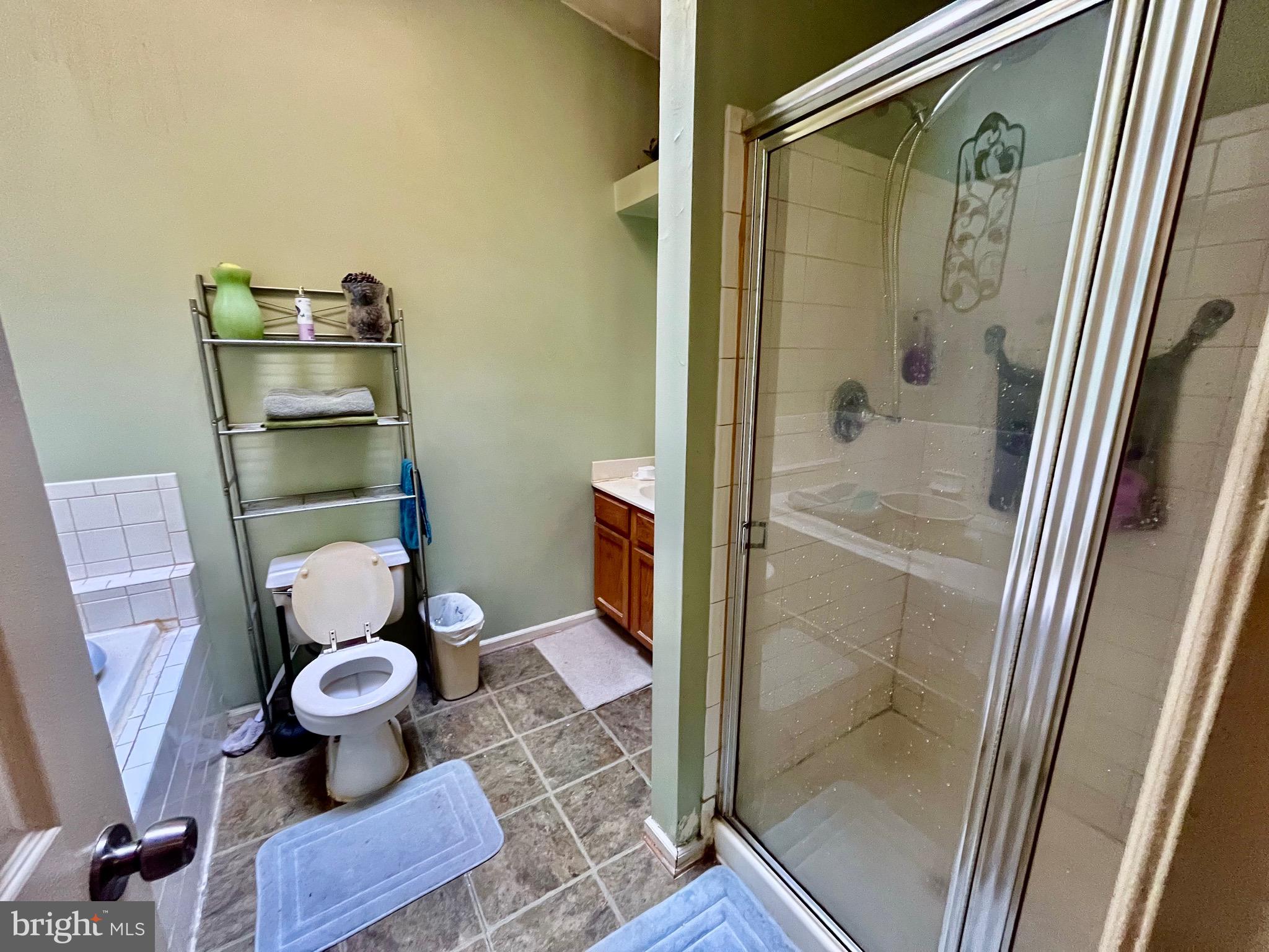 RUSSETT - Residential