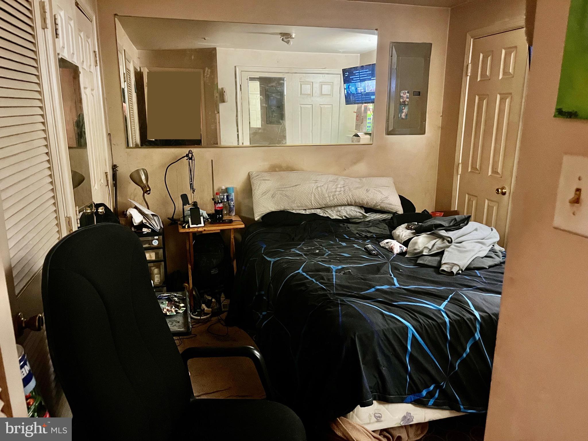 RUSSETT - Residential