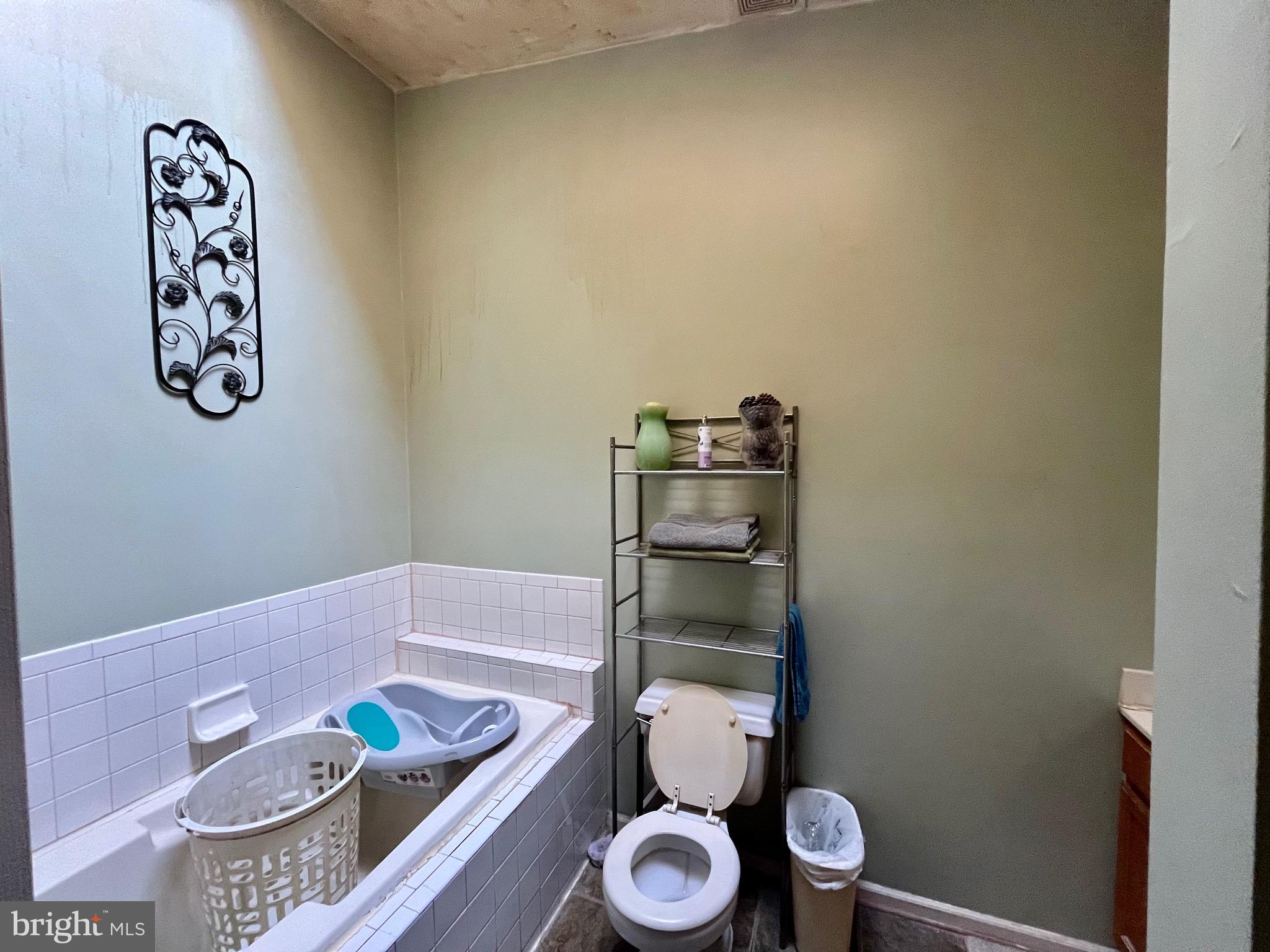 RUSSETT - Residential