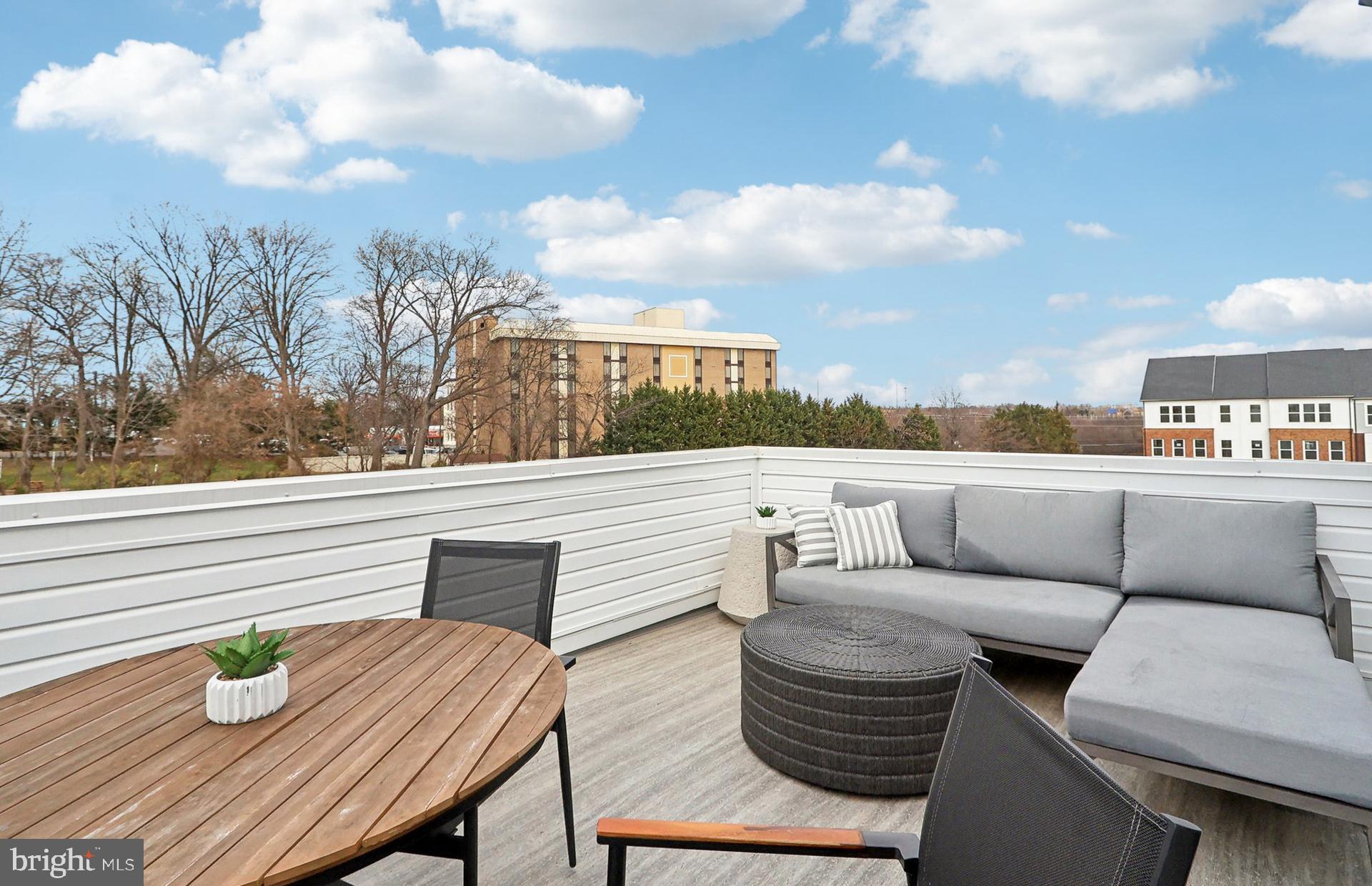 FARMSTEAD DISTRICT - Residential