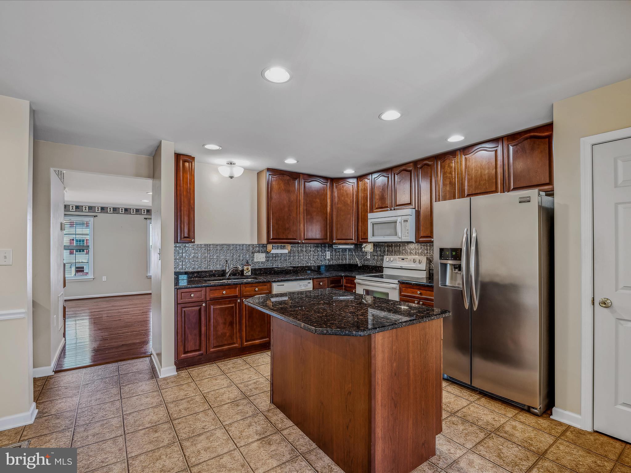 MANOR PARK - Residential