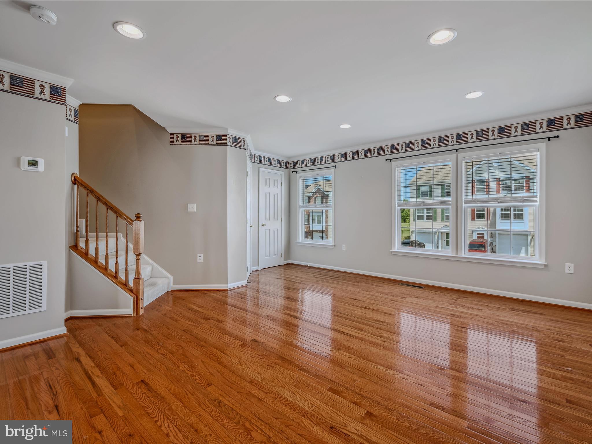 MANOR PARK - Residential