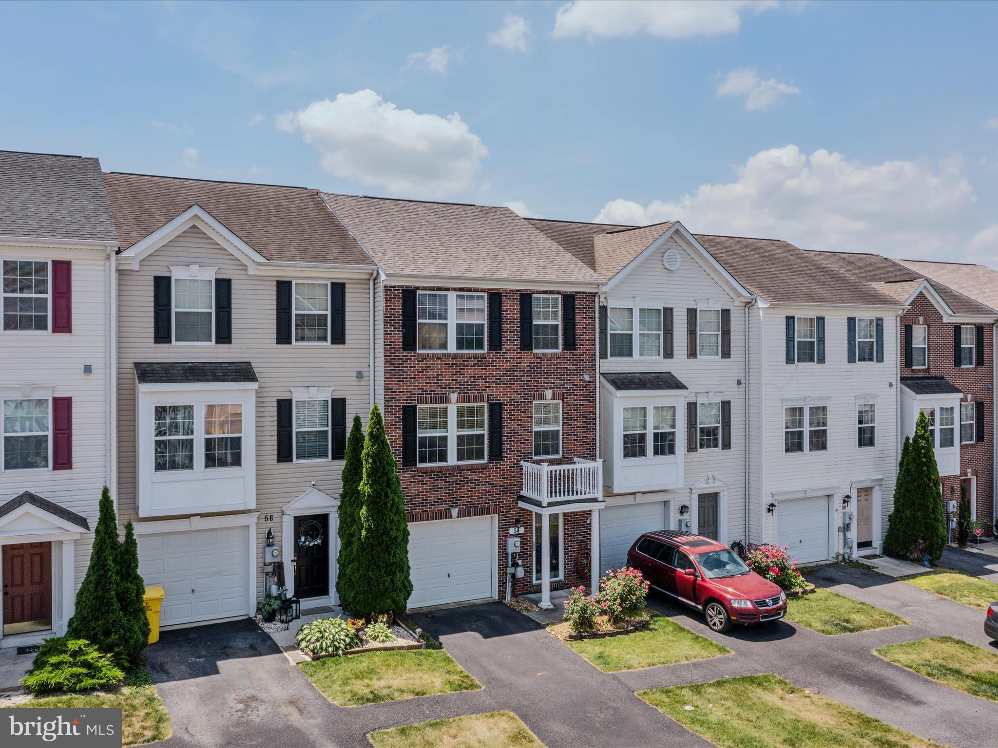 MANOR PARK - Residential