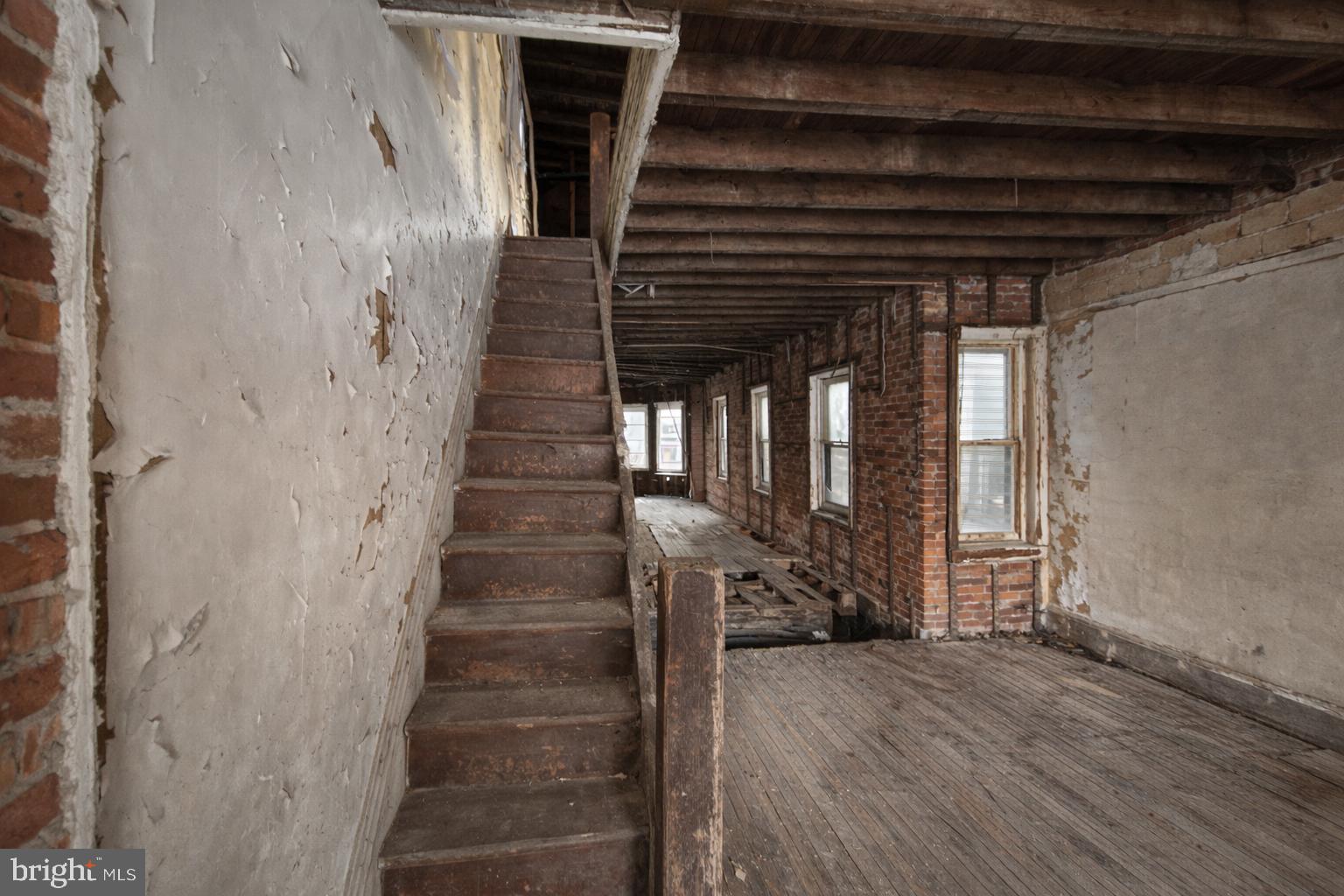 PARKSIDE - Residential