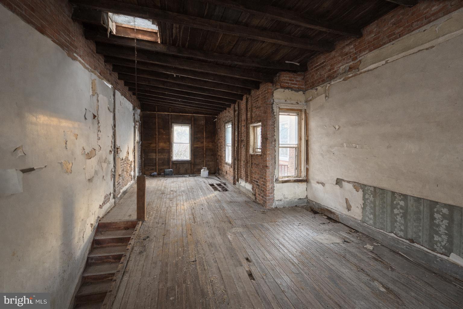 PARKSIDE - Residential