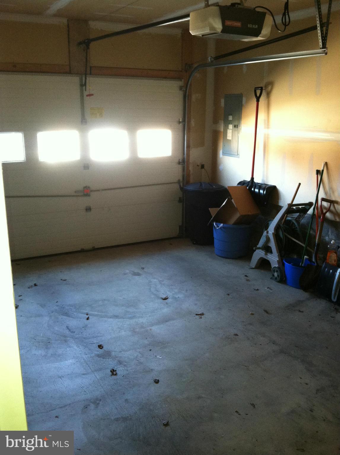 LYONS GATE - Residential