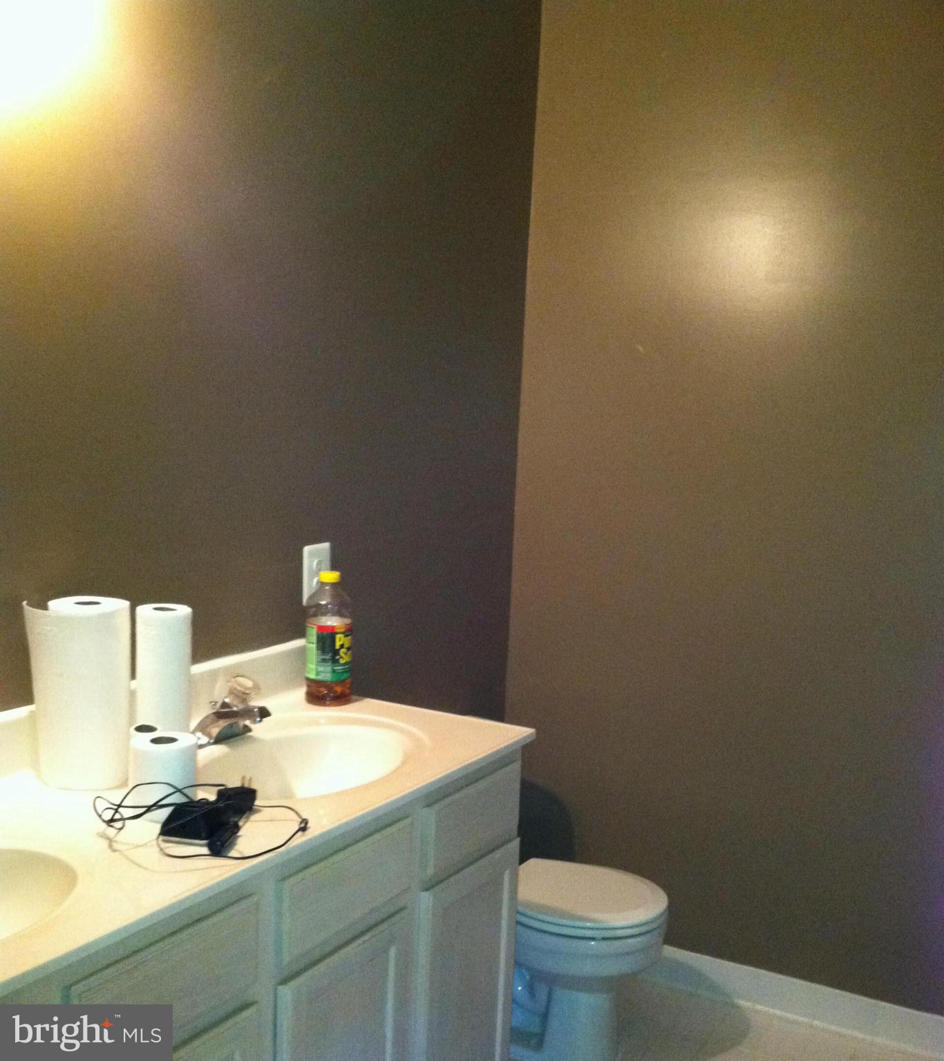 LYONS GATE - Residential