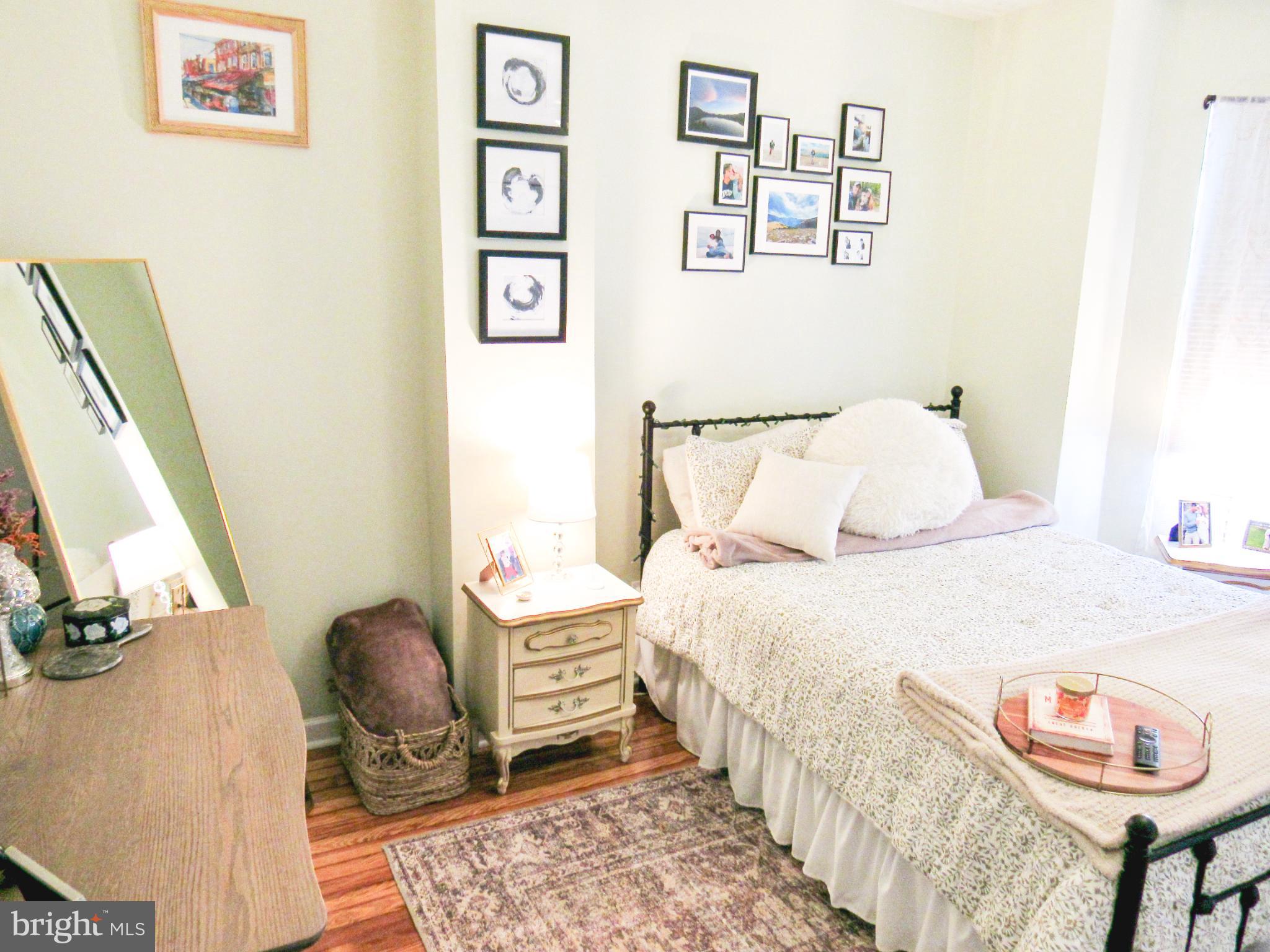 BRIDESBURG - Residential