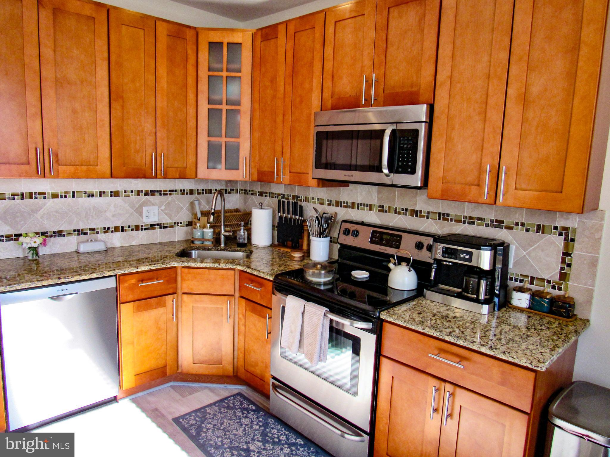 BRIDESBURG - Residential