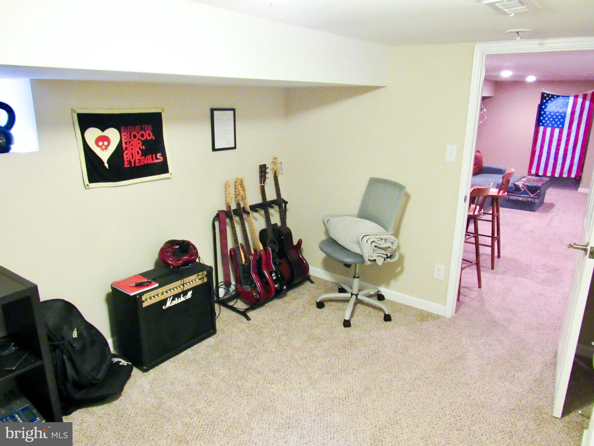 BRIDESBURG - Residential