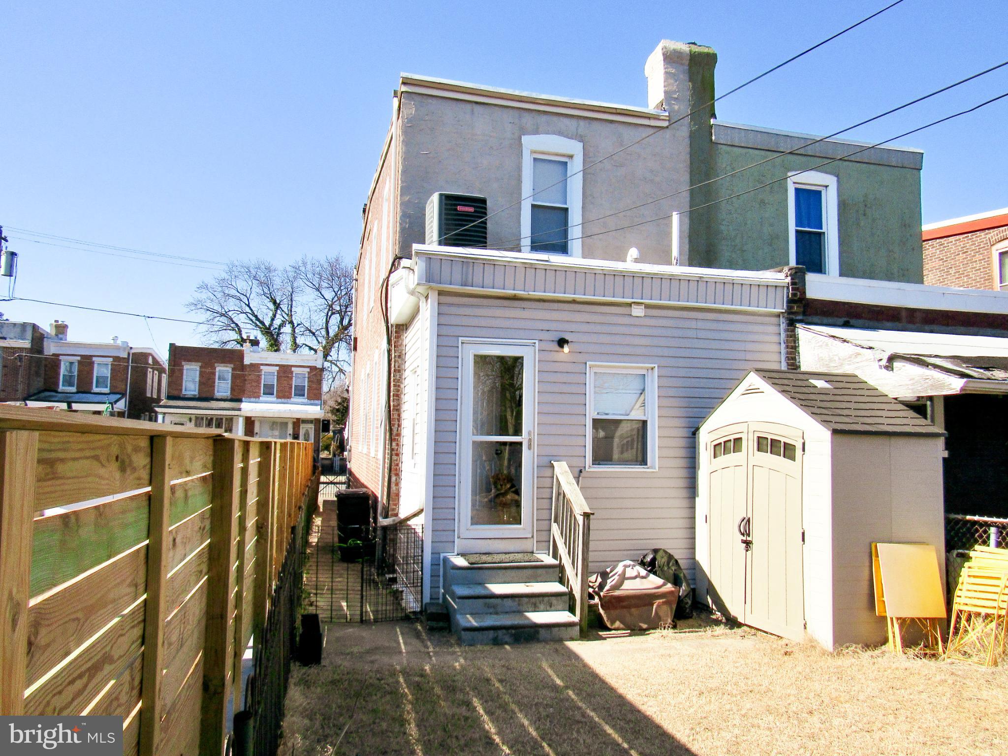 BRIDESBURG - Residential