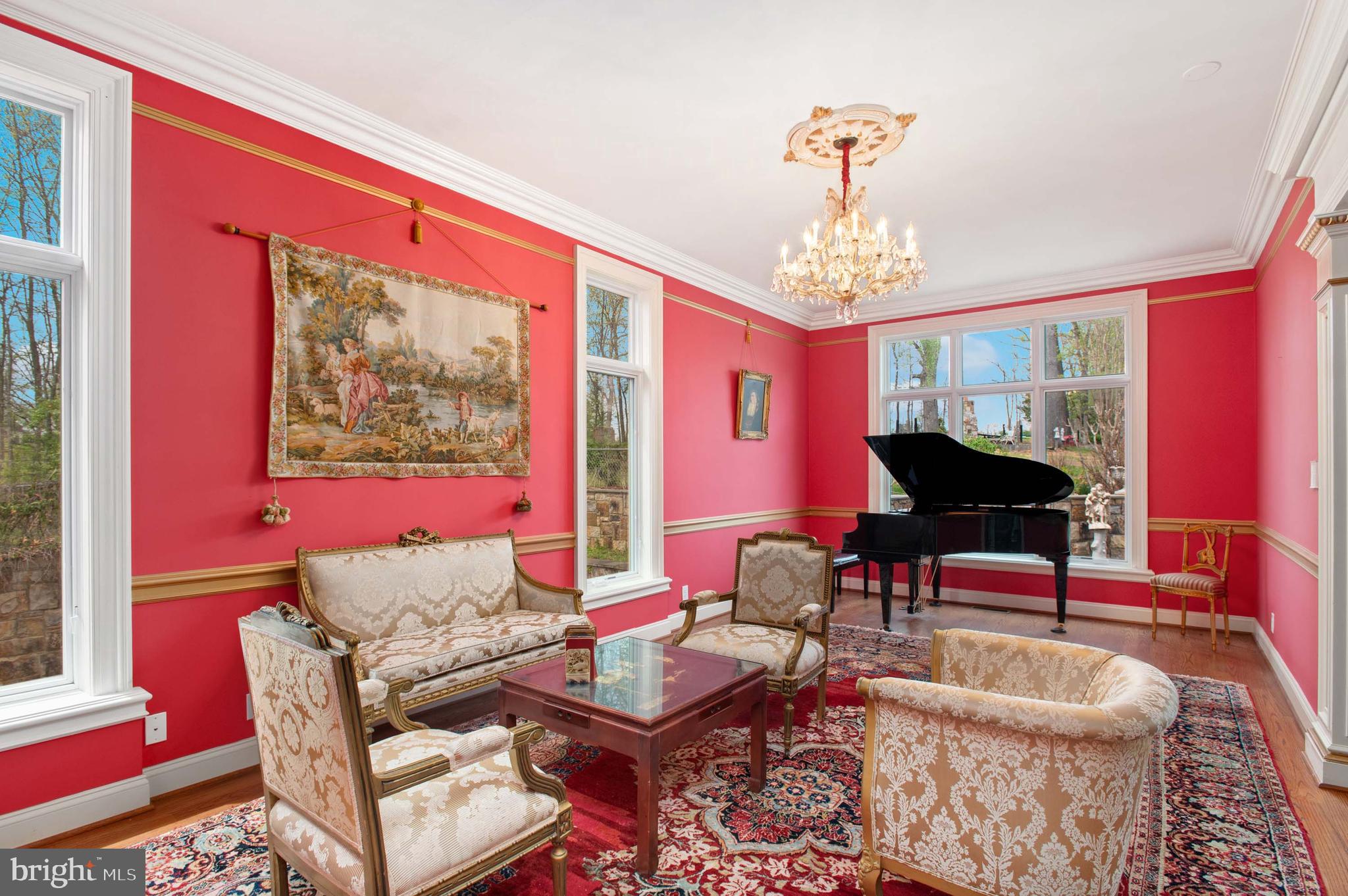 MIDDLEBURG - Residential