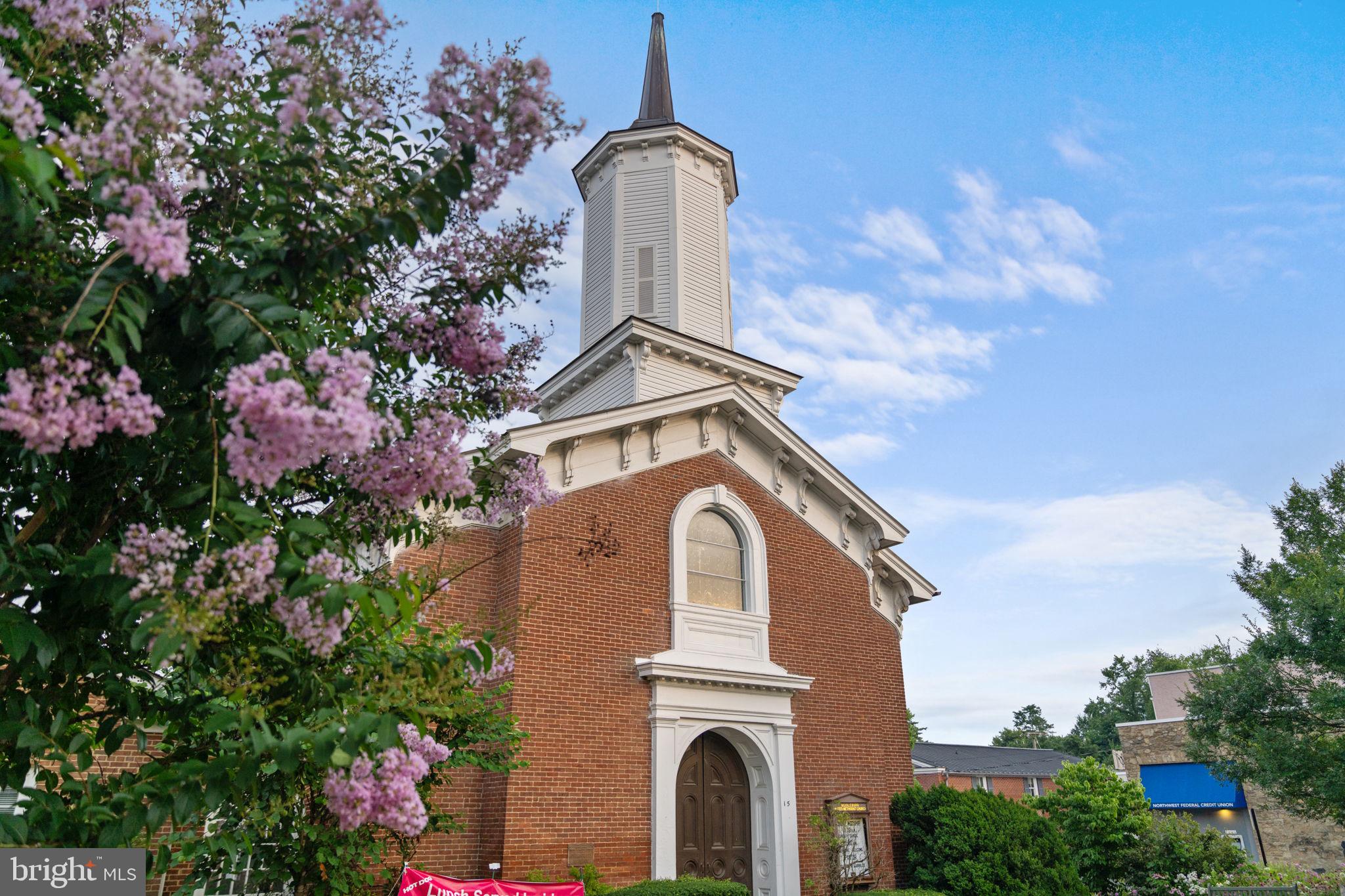 MIDDLEBURG - Residential