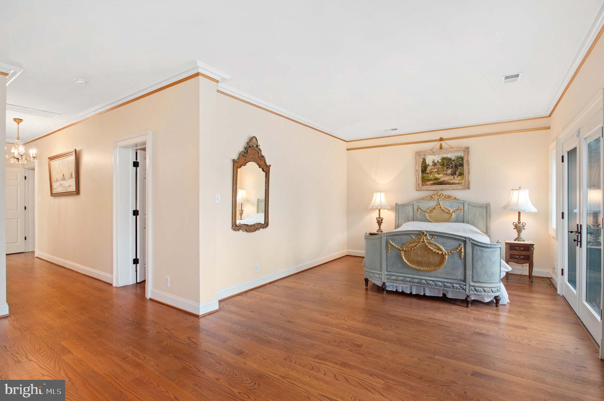 MIDDLEBURG - Residential