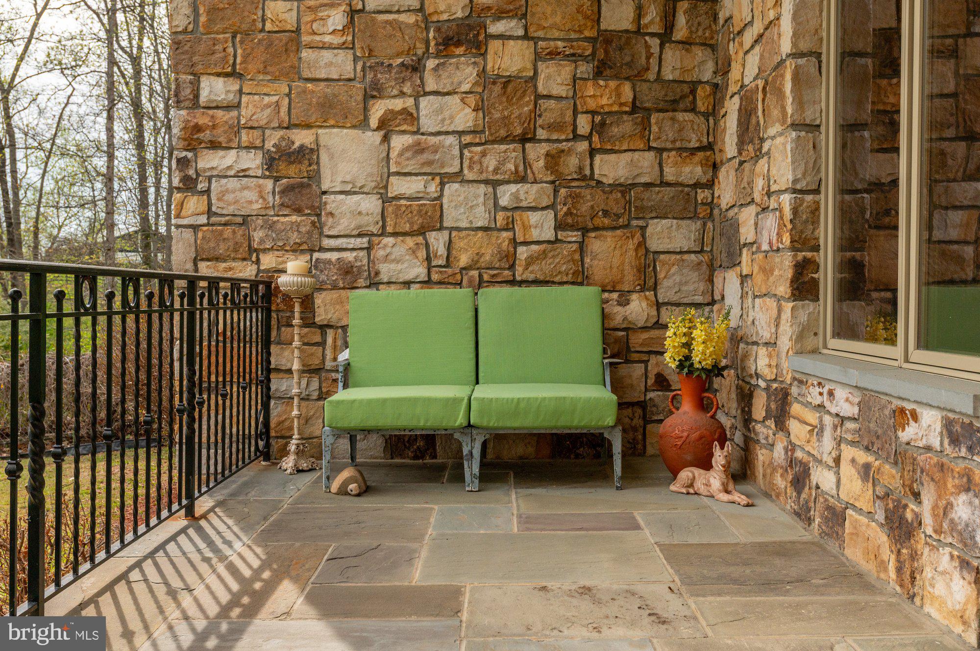 MIDDLEBURG - Residential