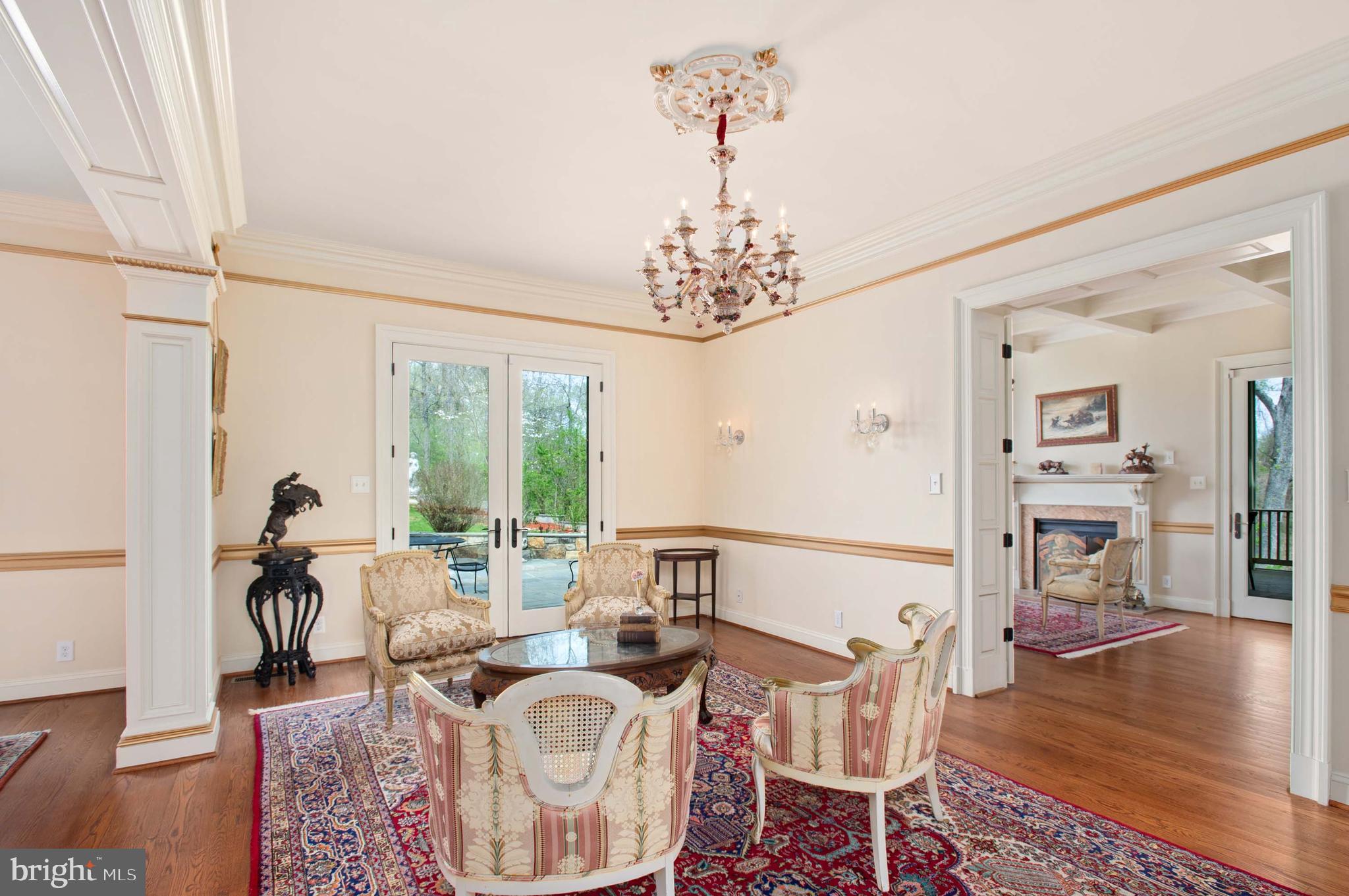 MIDDLEBURG - Residential