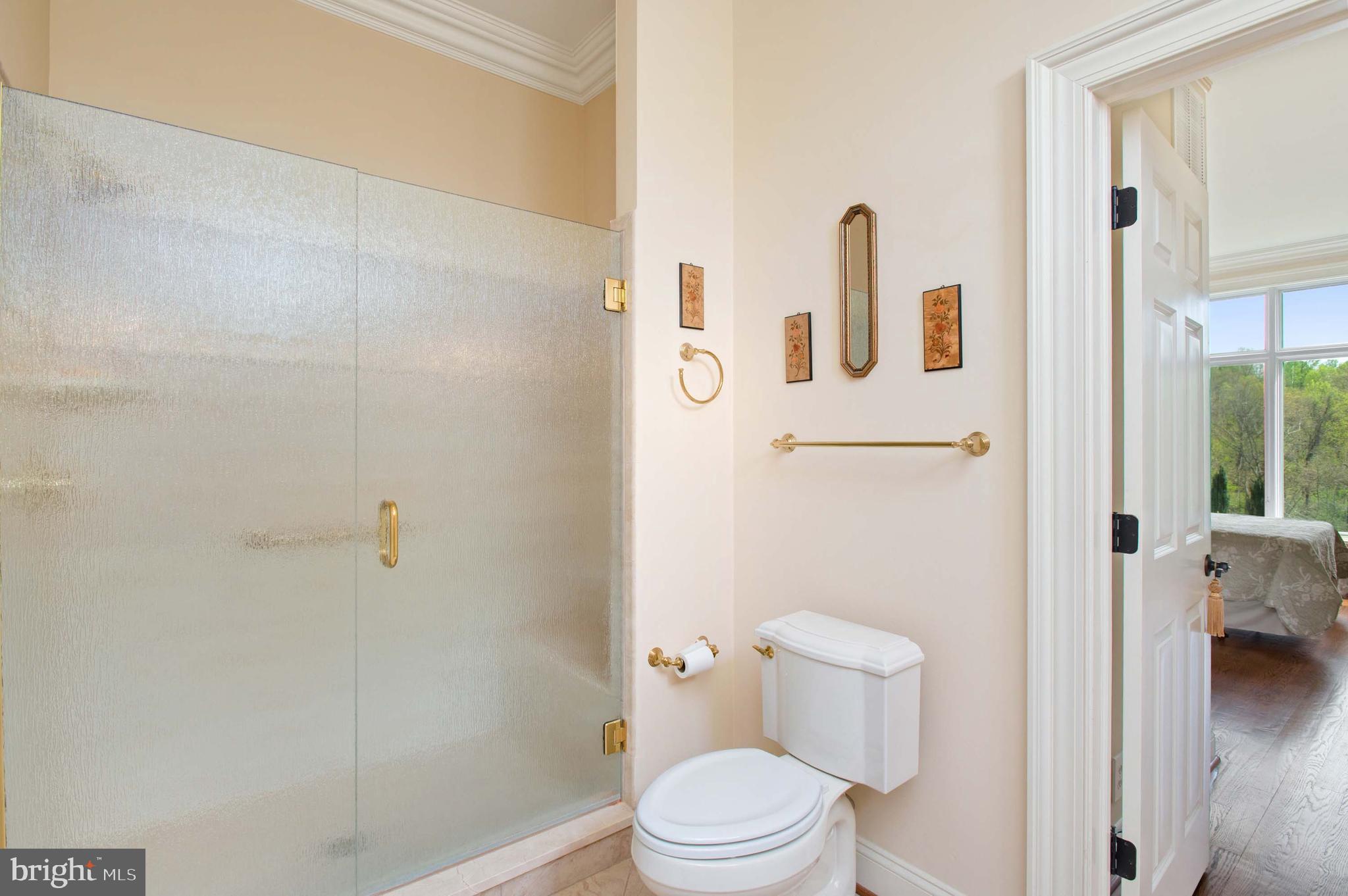 MIDDLEBURG - Residential