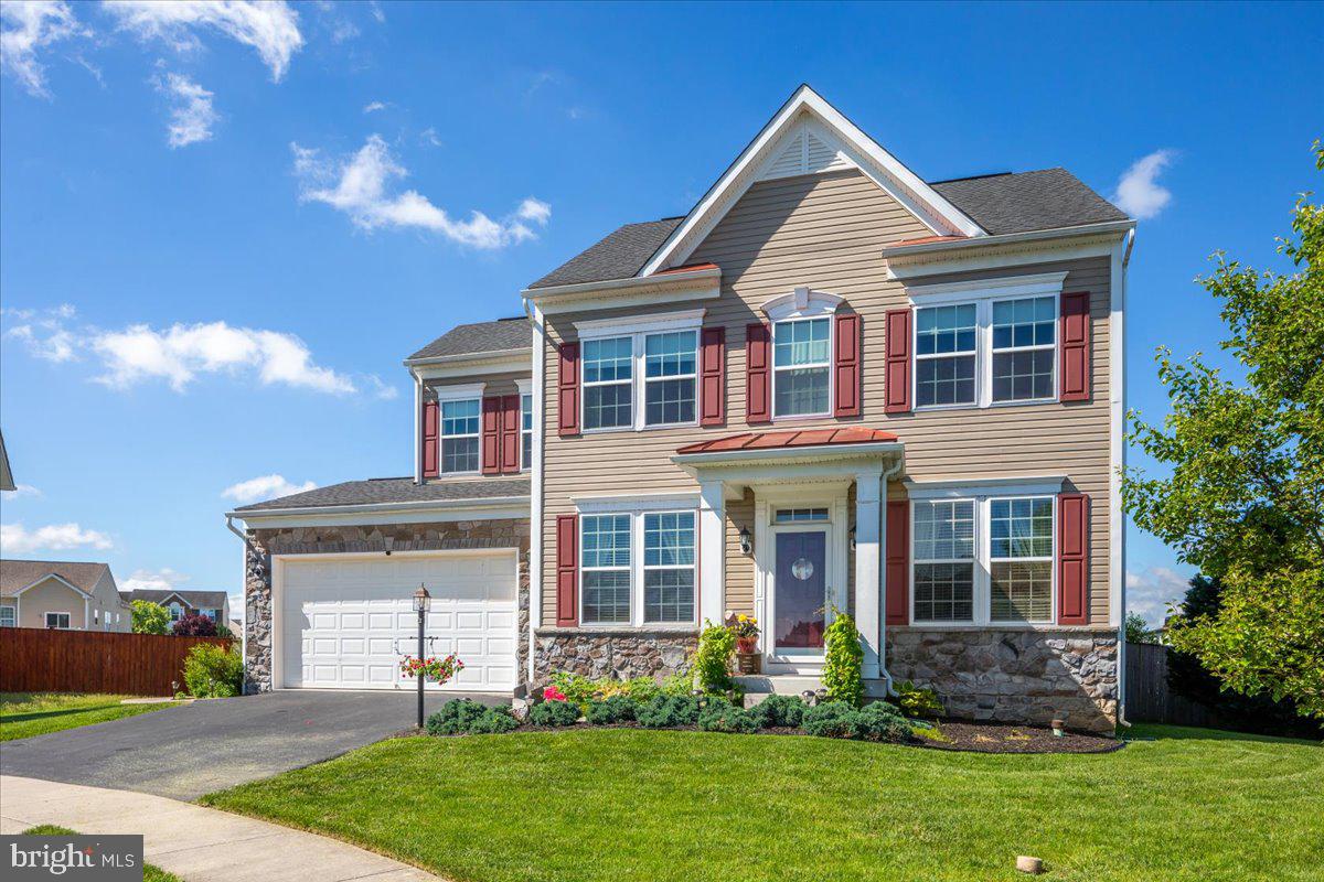 MORNING DOVE ESTATES - Residential