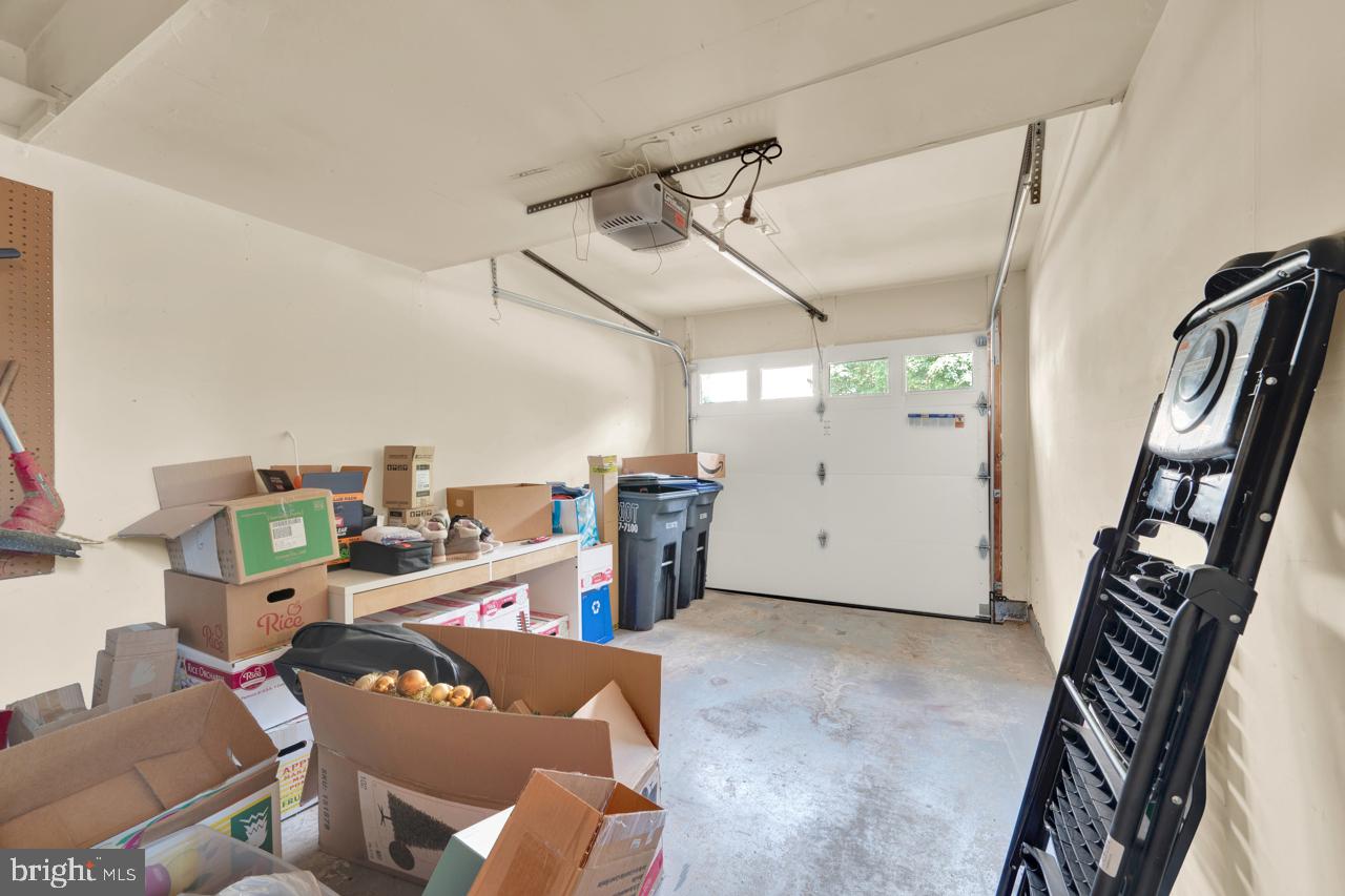 CENTRE RIDGE - Residential