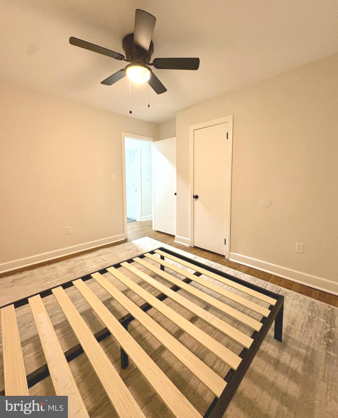 MOSS HILL ACRES - Residential