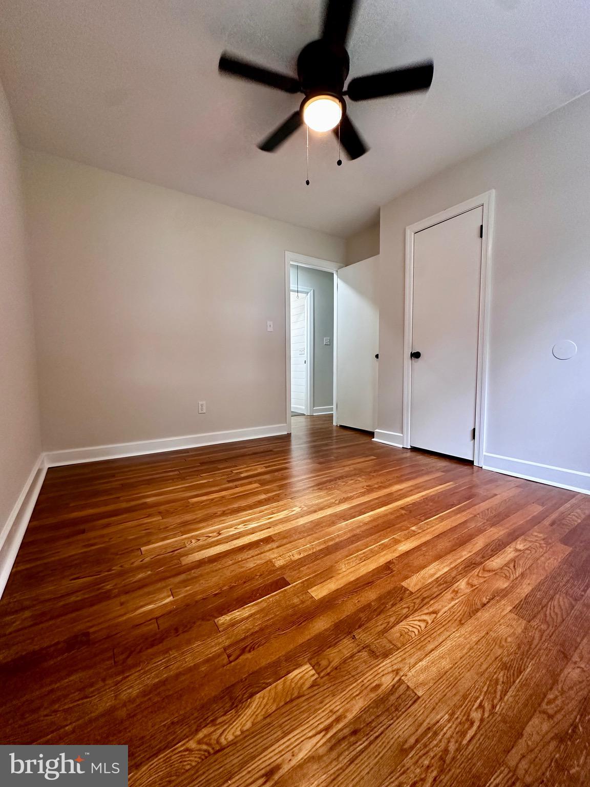 MOSS HILL ACRES - Residential