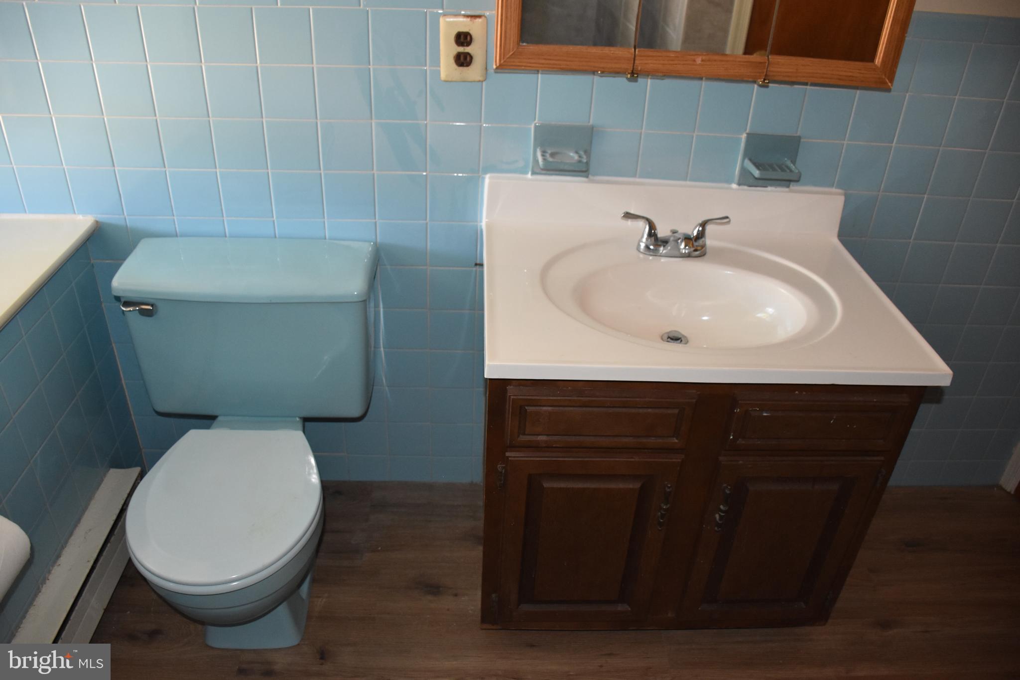 BLUE BELL - Residential Lease