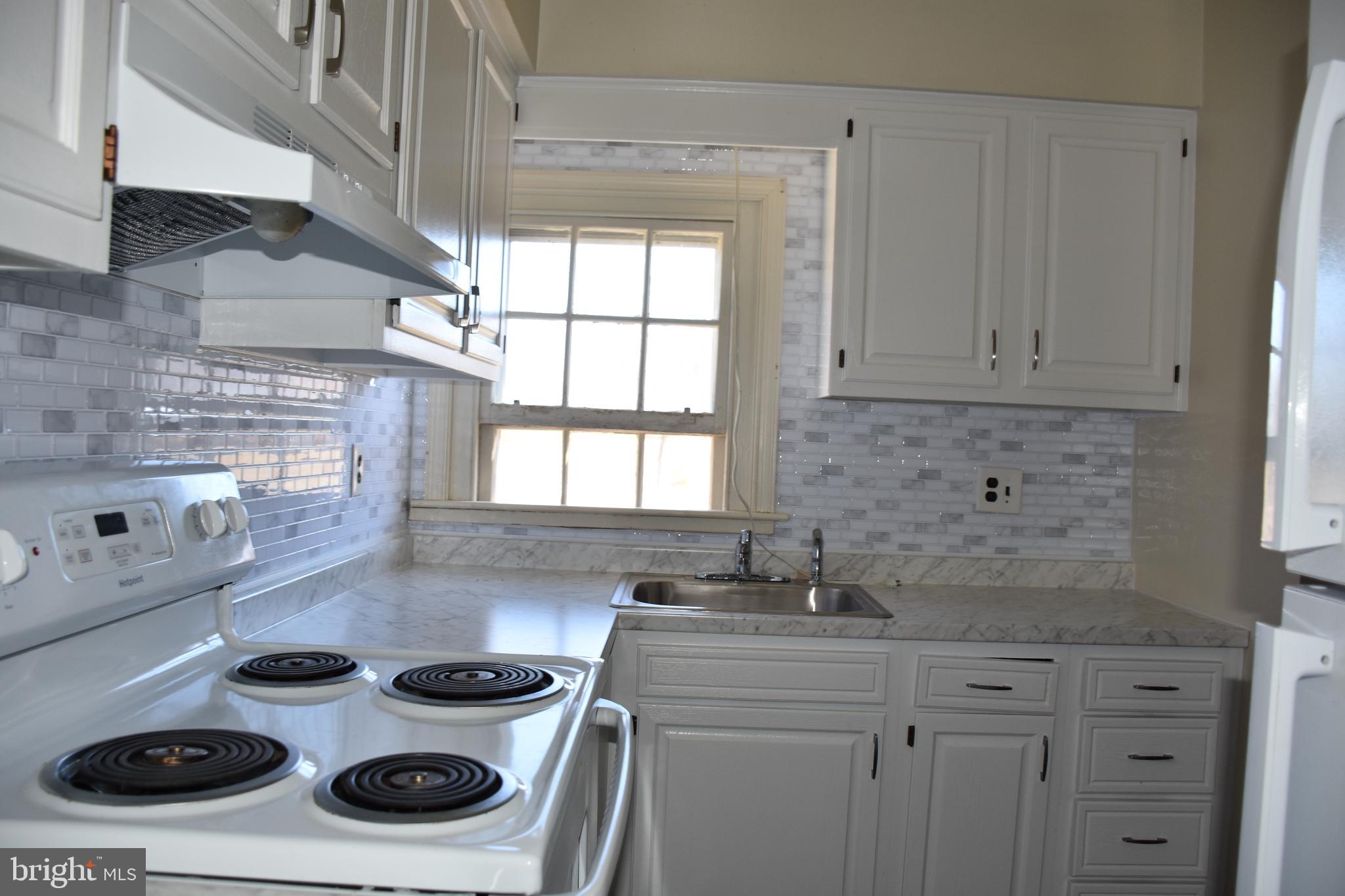 BLUE BELL - Residential Lease