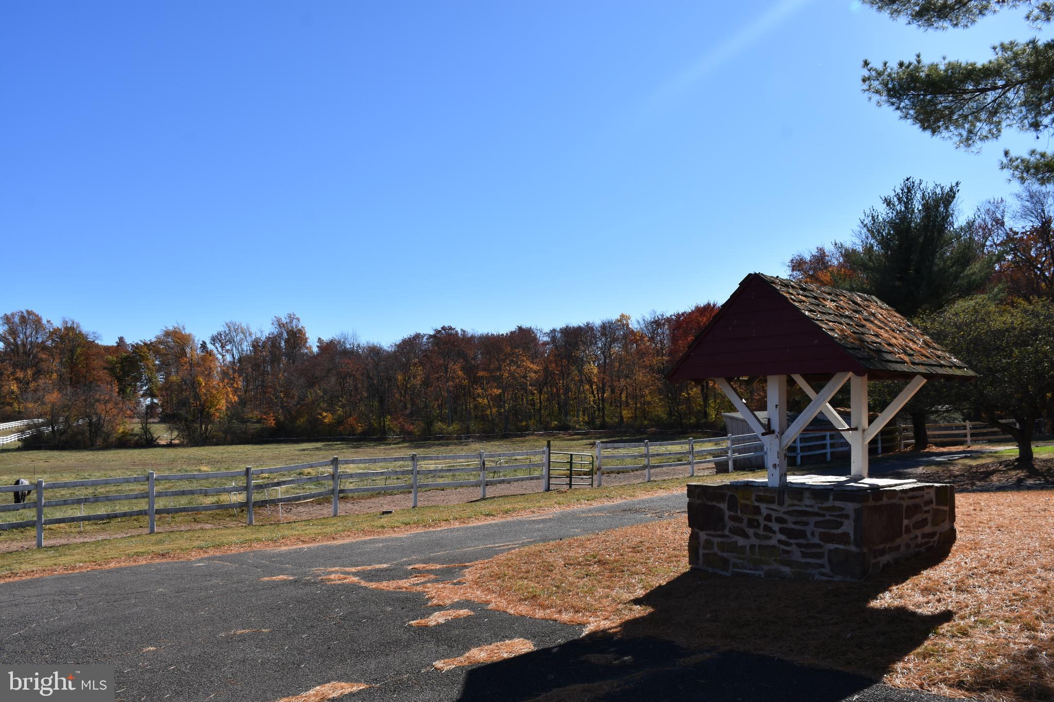 BLUE BELL - Residential Lease