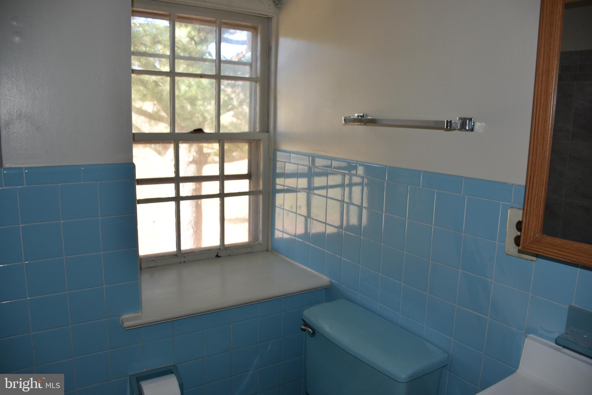 BLUE BELL - Residential Lease