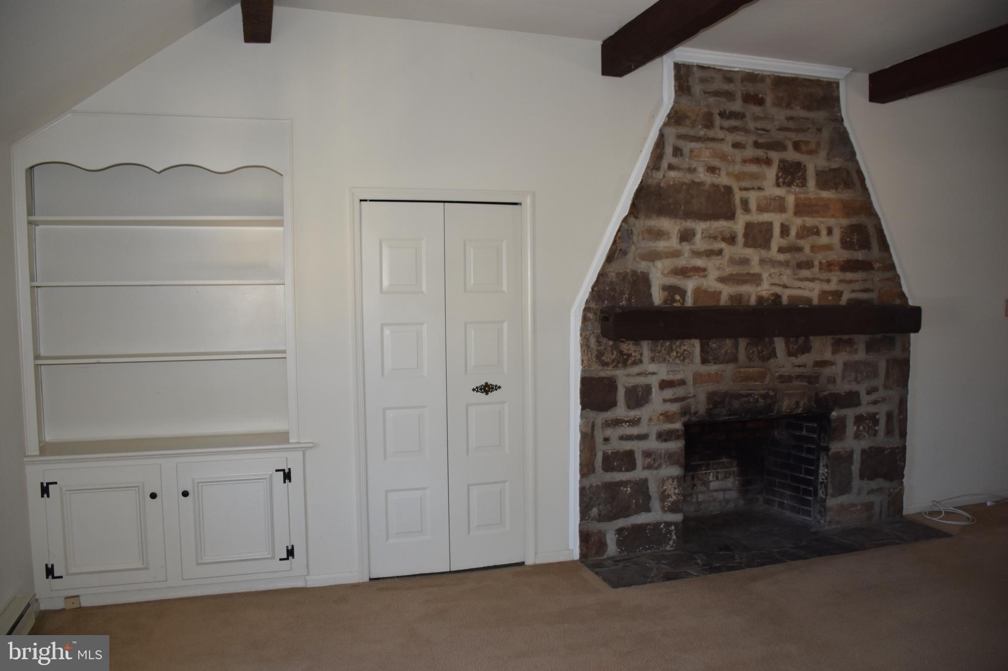 BLUE BELL - Residential Lease