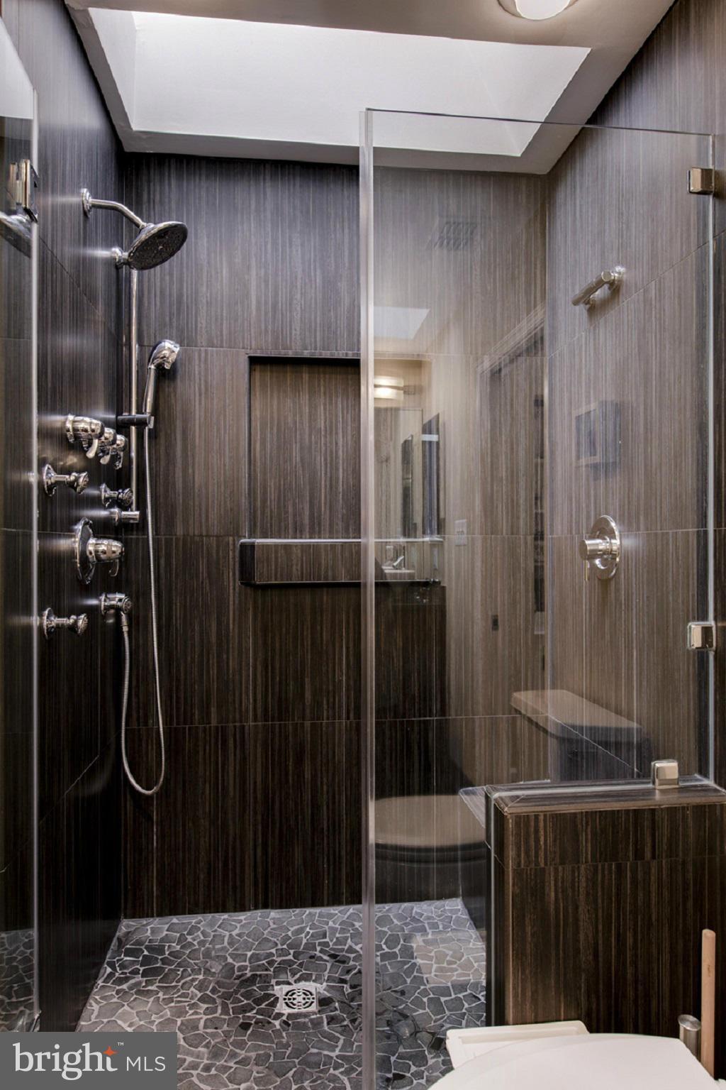 CABIN JOHN PARK - Residential