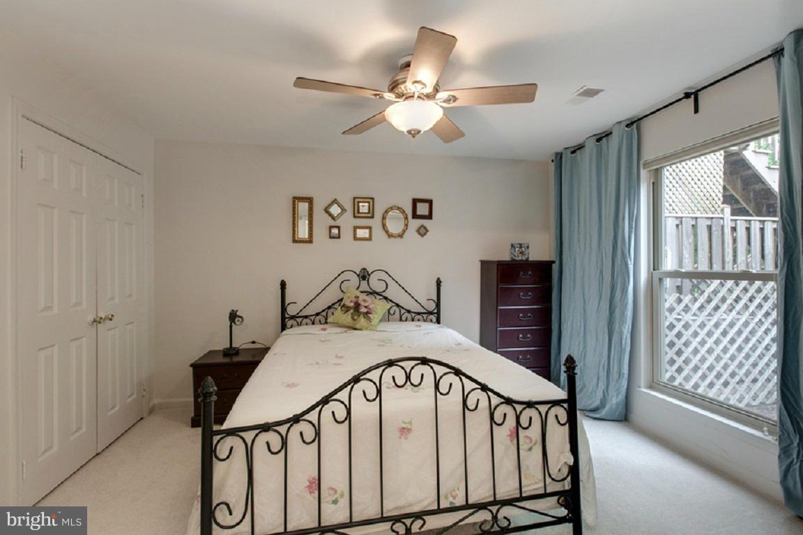 CABIN JOHN PARK - Residential