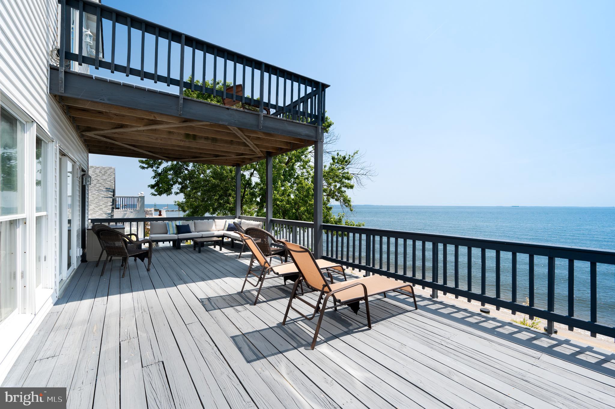 2823 BEACH DRIVE