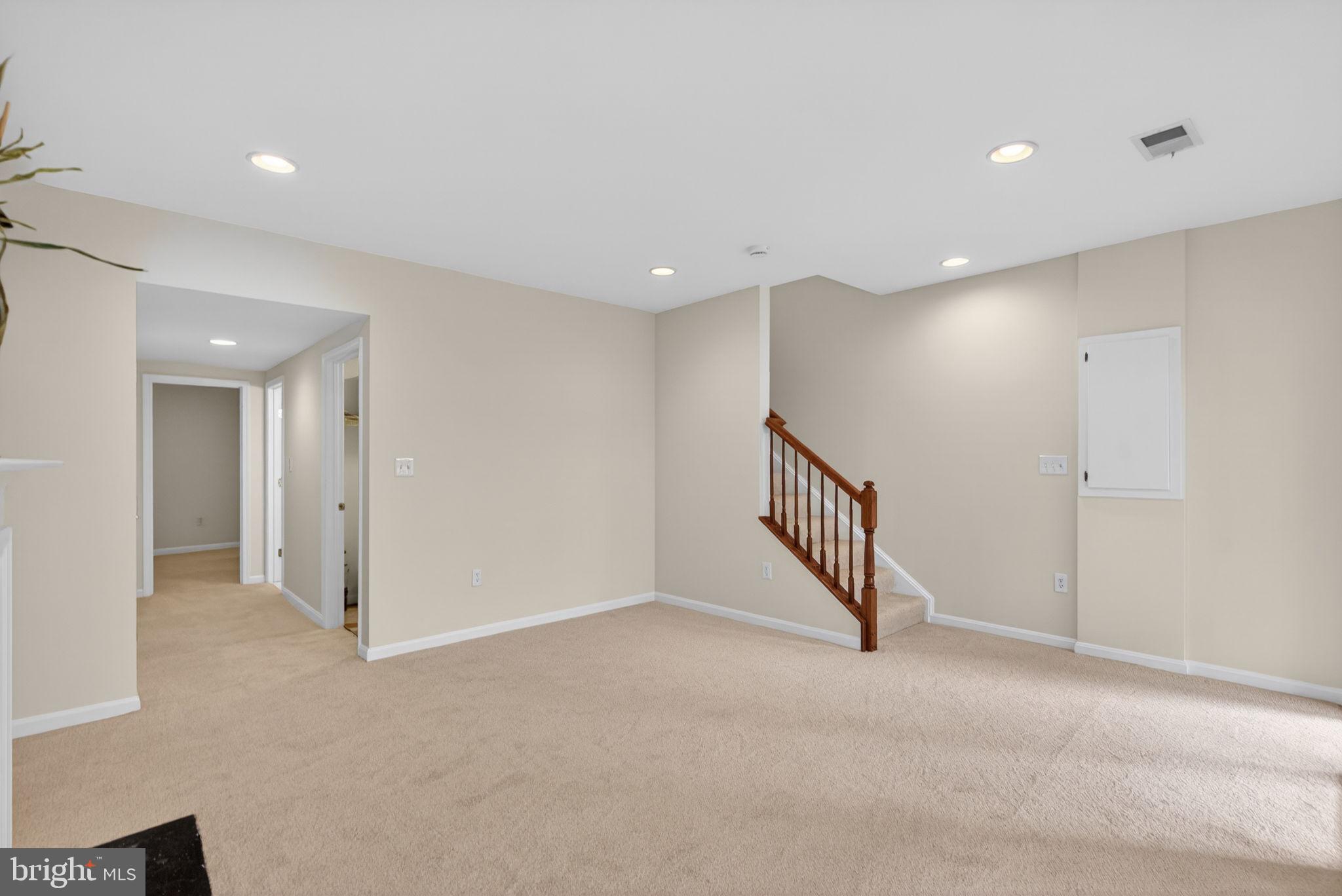 POTOMAC STATION - Residential