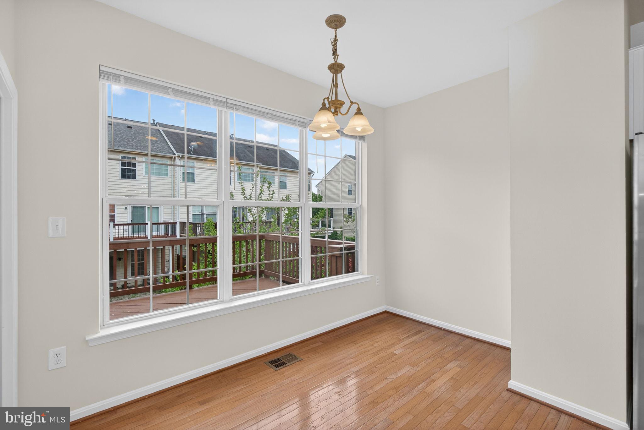 POTOMAC STATION - Residential