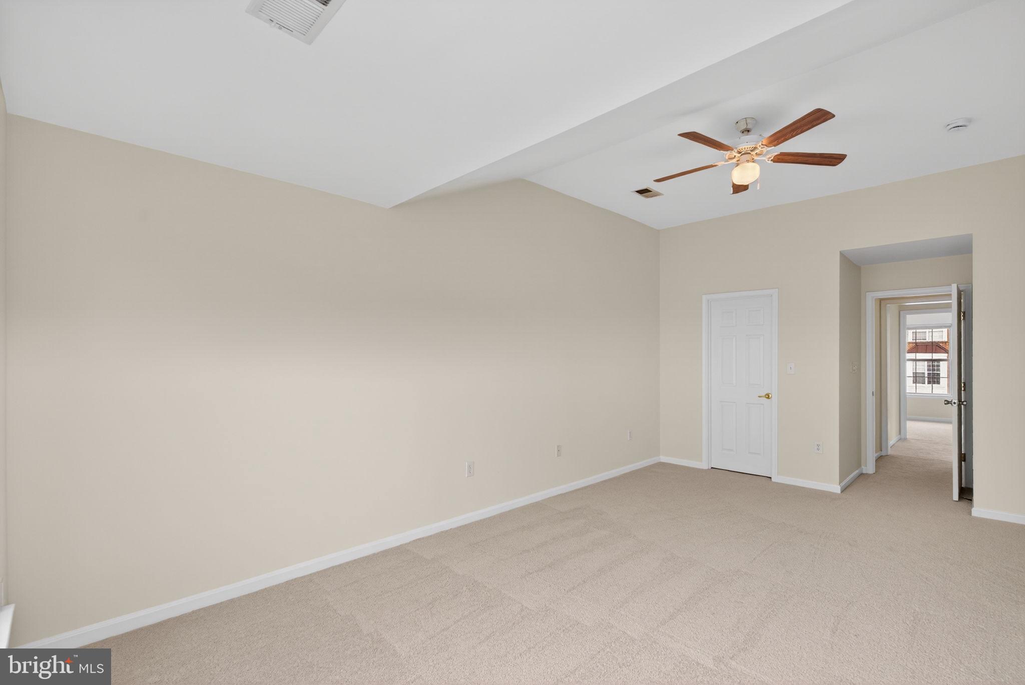 POTOMAC STATION - Residential