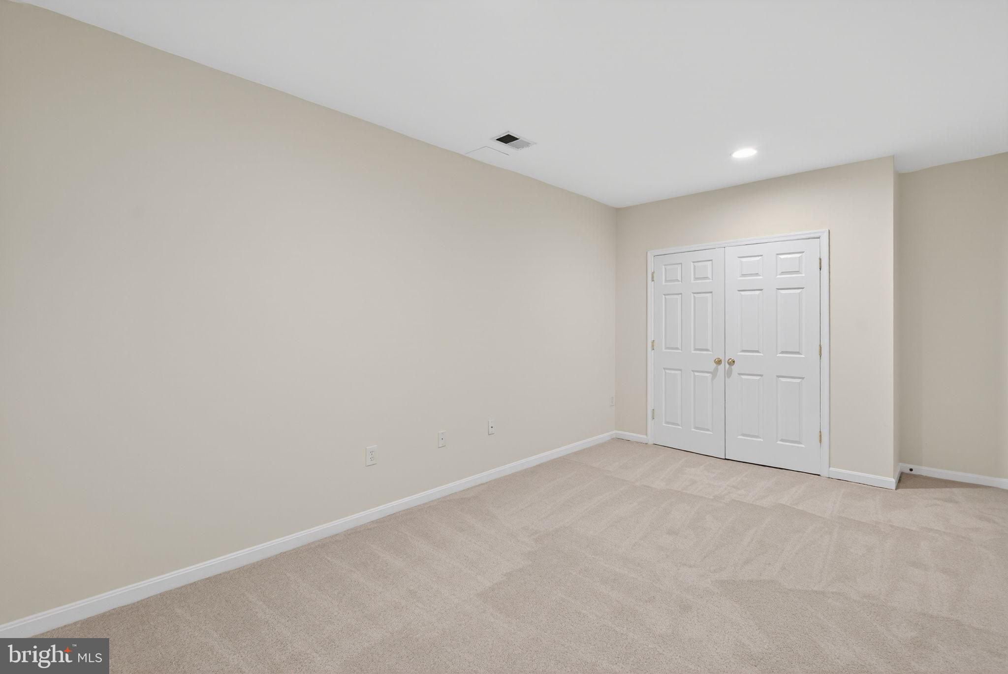 POTOMAC STATION - Residential