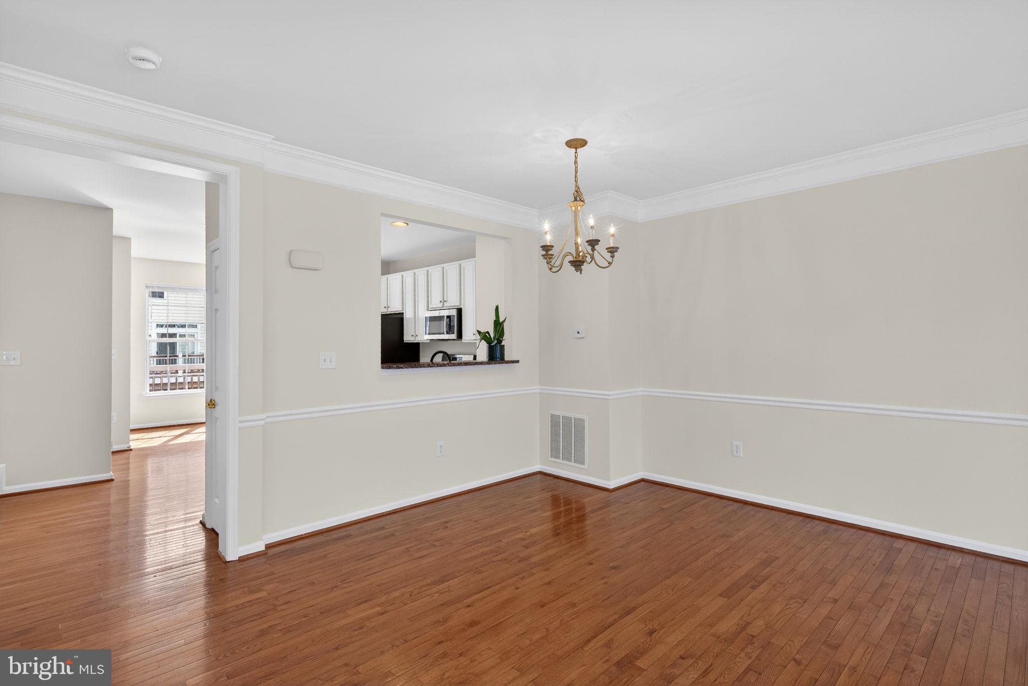 POTOMAC STATION - Residential